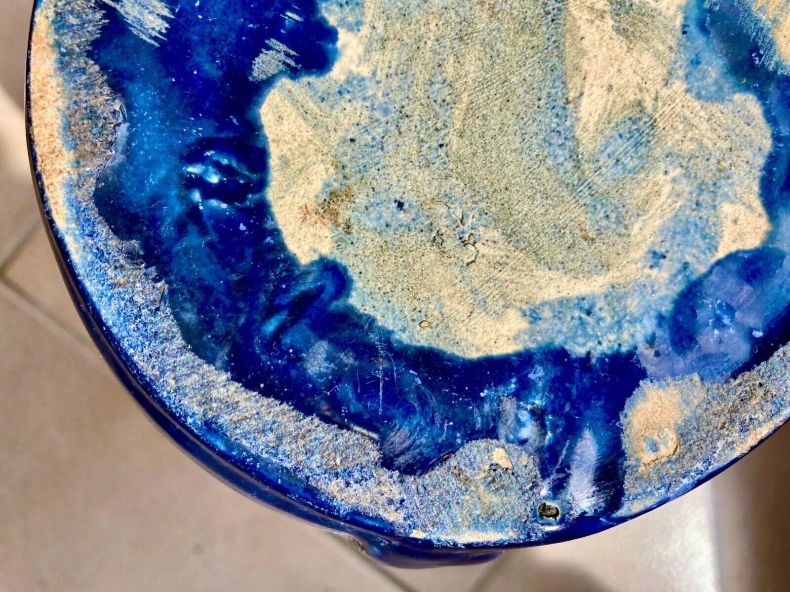 Charles Maes art nouveau ceramic vase in Sint-Amandsberg / Ghent in Belgium