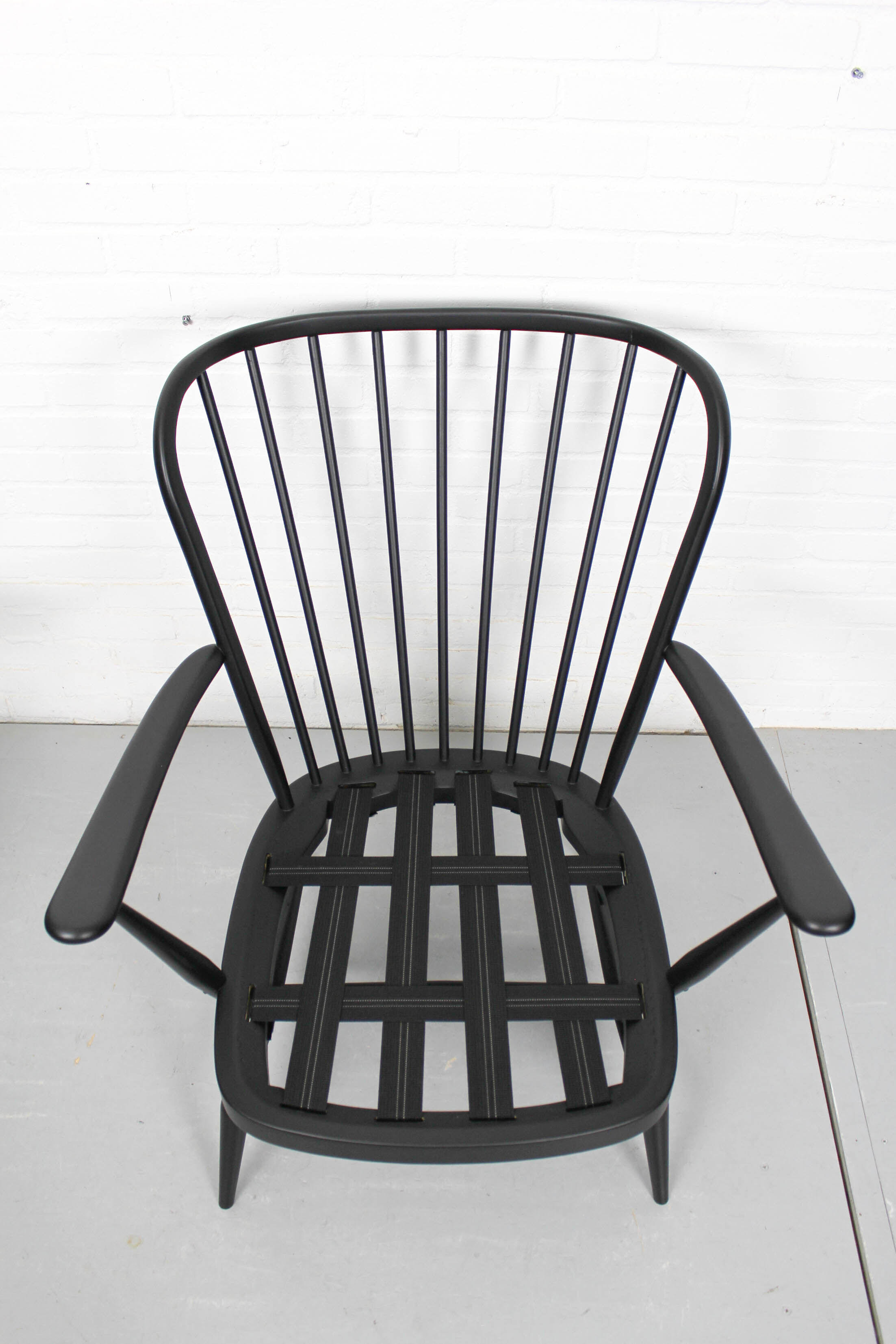 Lounge set with sofa daybed model ‘355’ and 2 windsor lounge chairs Lucian Ercolani for Ercol