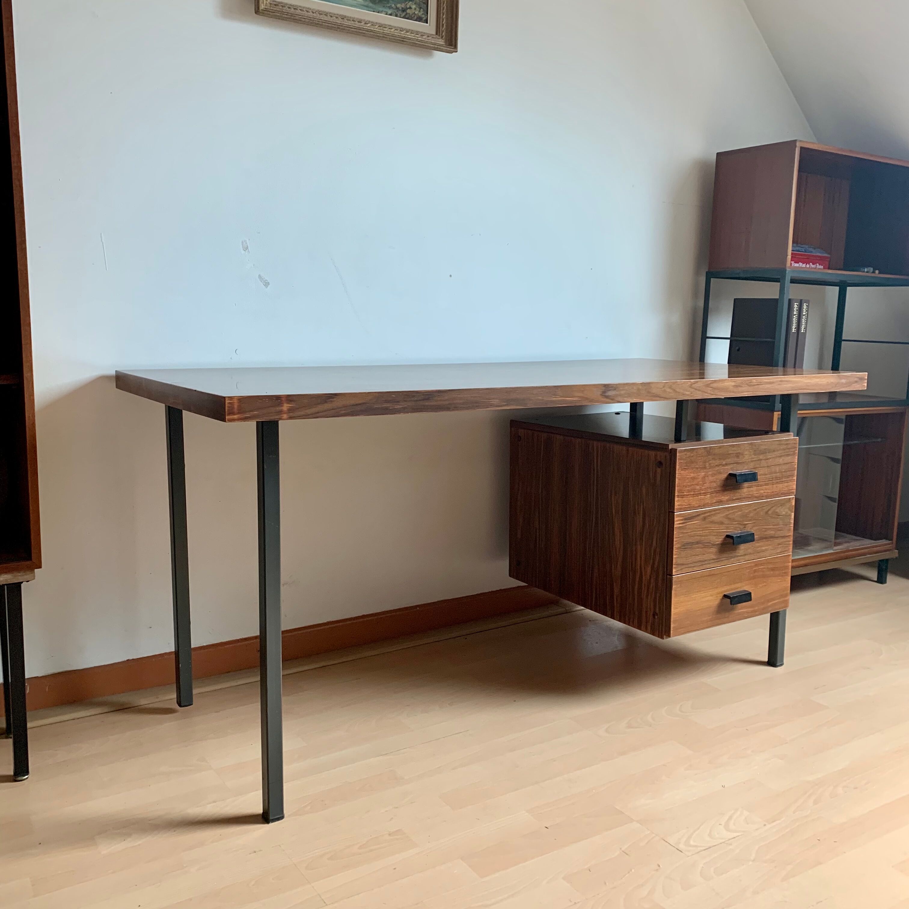 Vintage modernist office