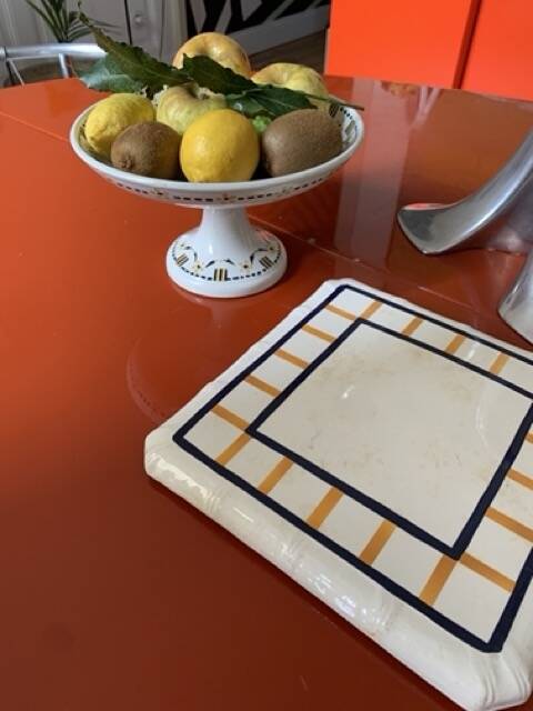 Gien porcelain fruit bowl from the 1930s