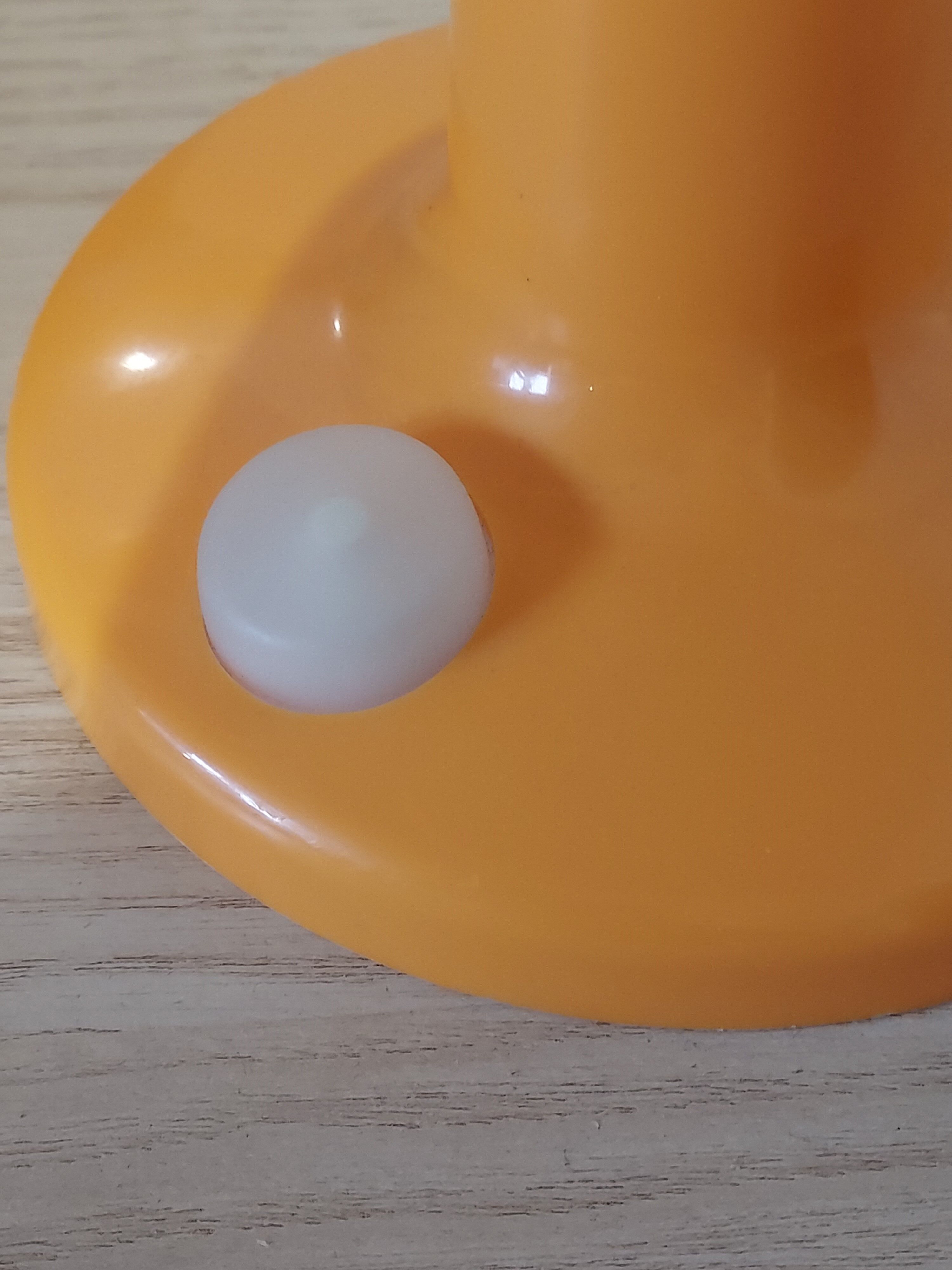 Orange ikea Skojig lamp