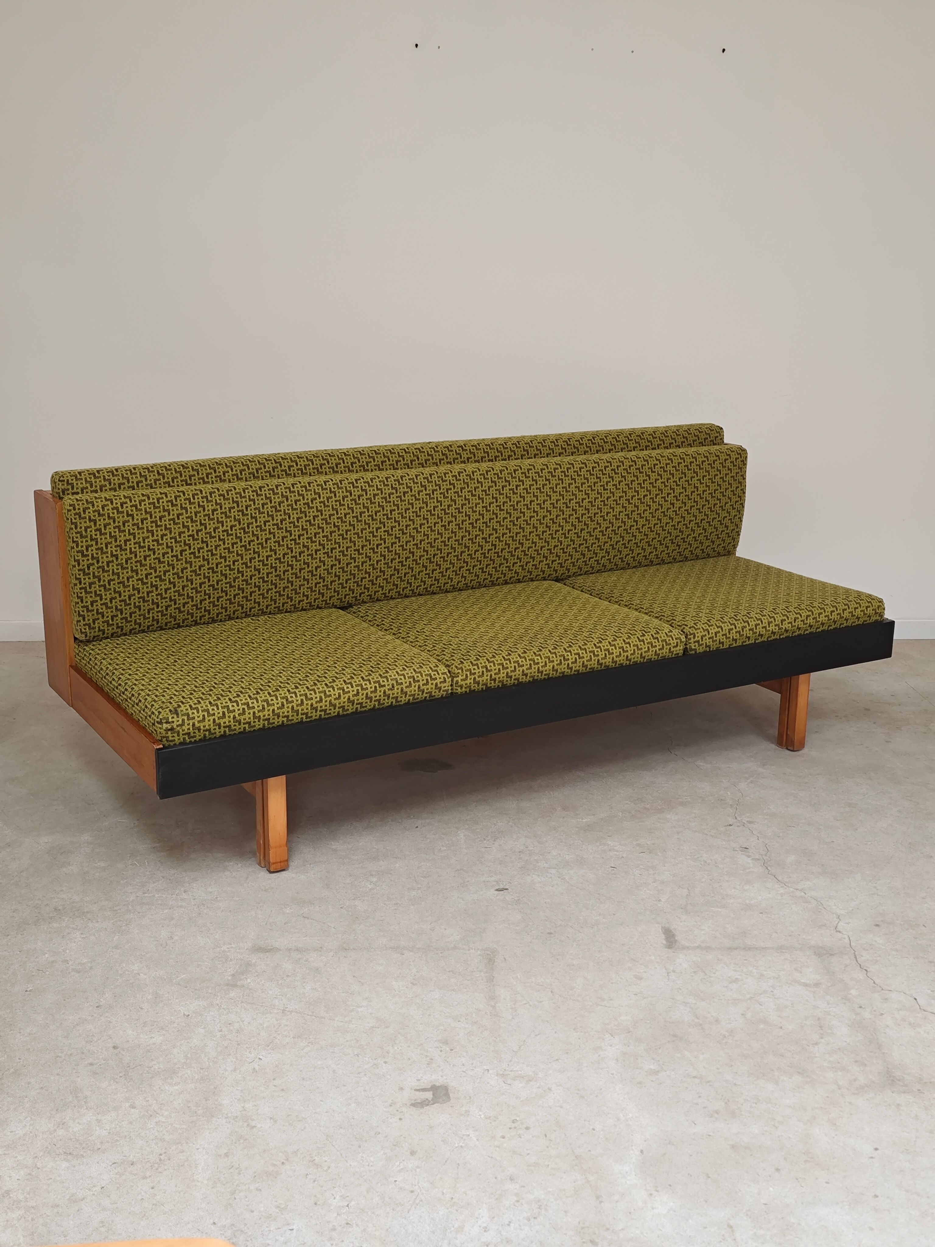 Green folding bench / Sofa  
Drevotvar Czechoslovakia 1960