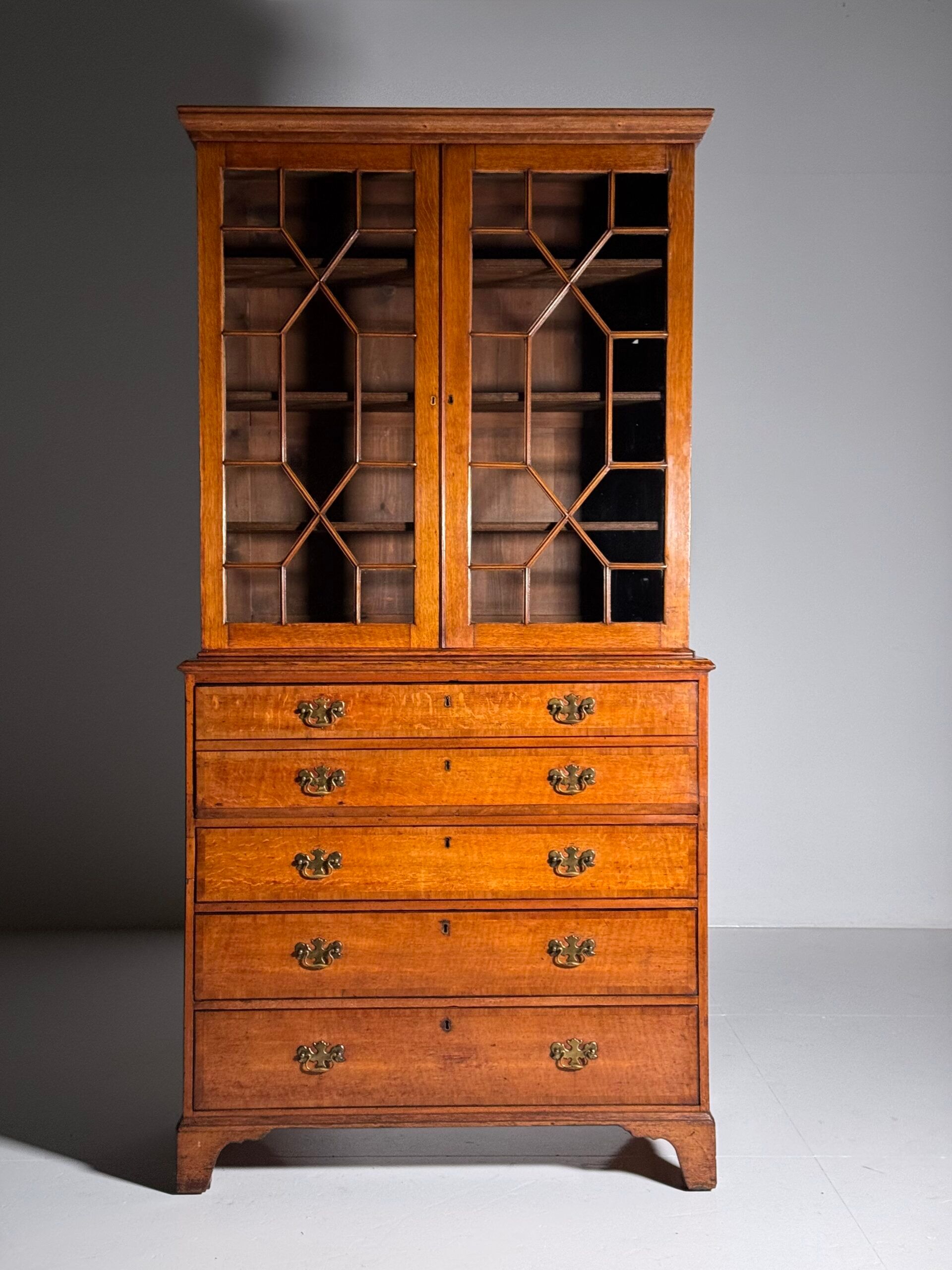 Bureau bibliothèque anglais vers 1800