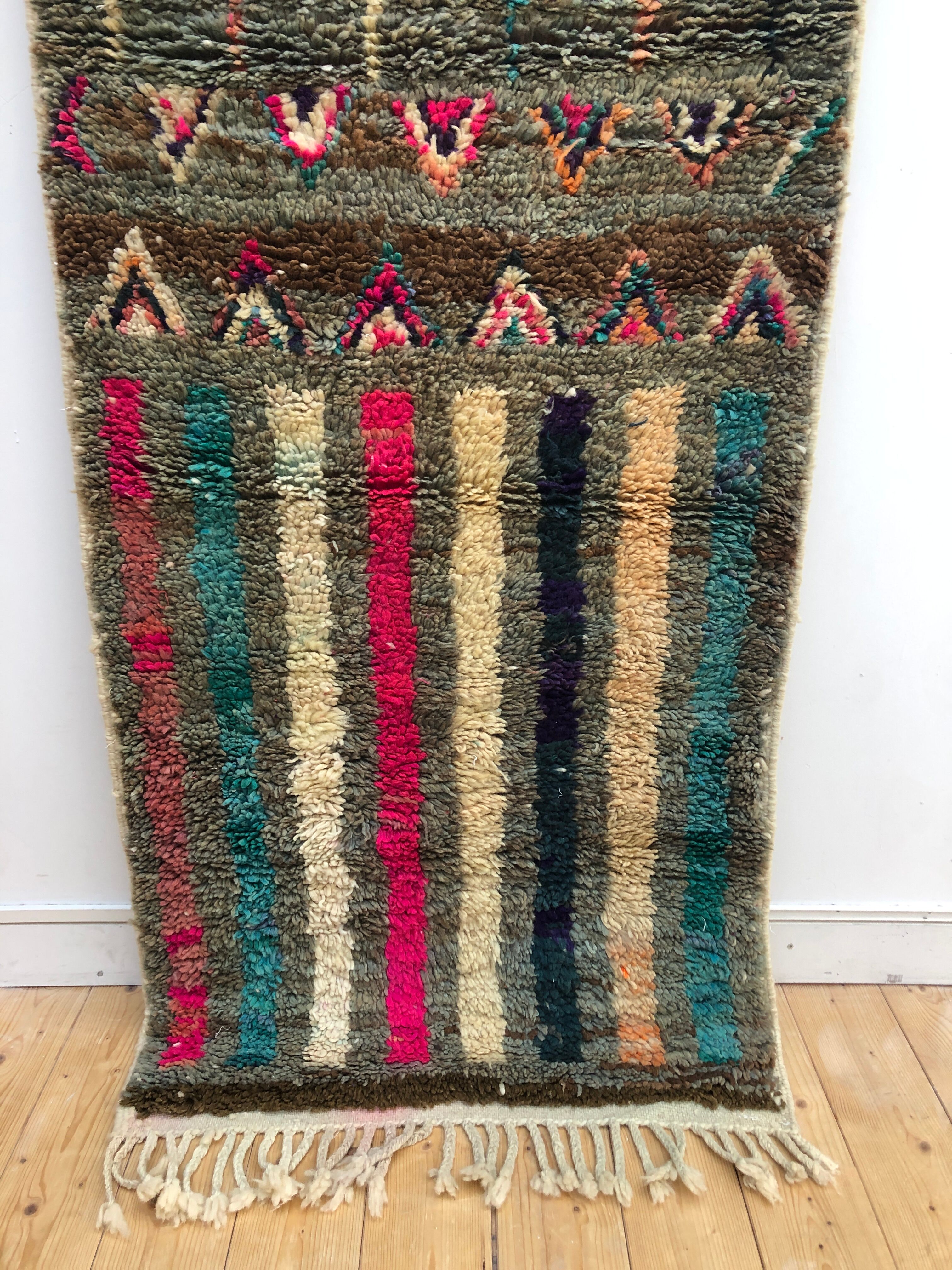 Moroccan Berber carpet Boujaad corridor 2,72x0.78m