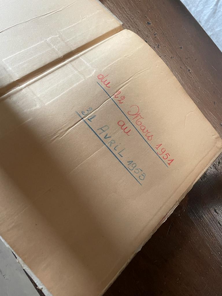 Presse à livres anciens