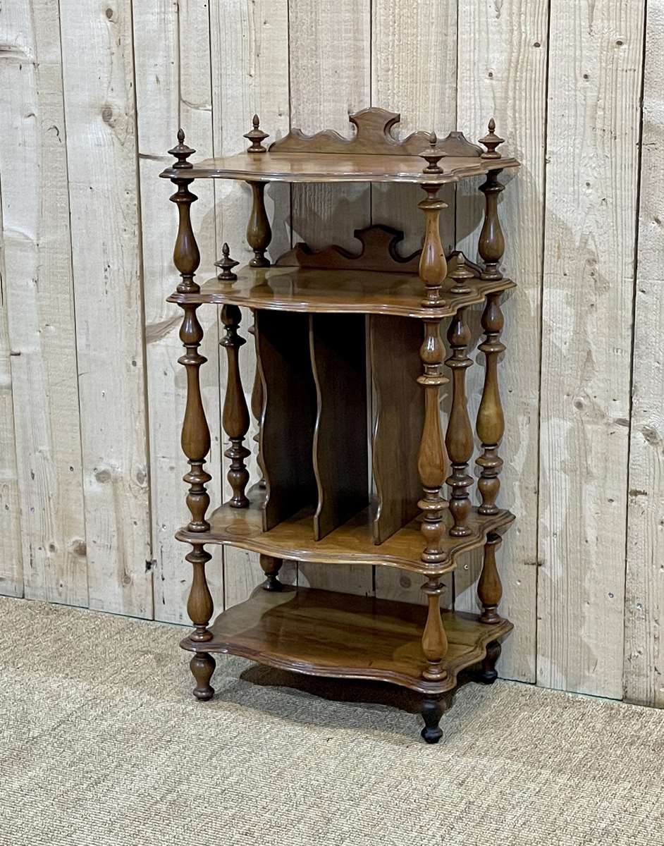 Sheet music cabinet nineteenth in walnut