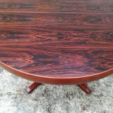 SCANDINAVIAN ROUND TABLE EXTENDED