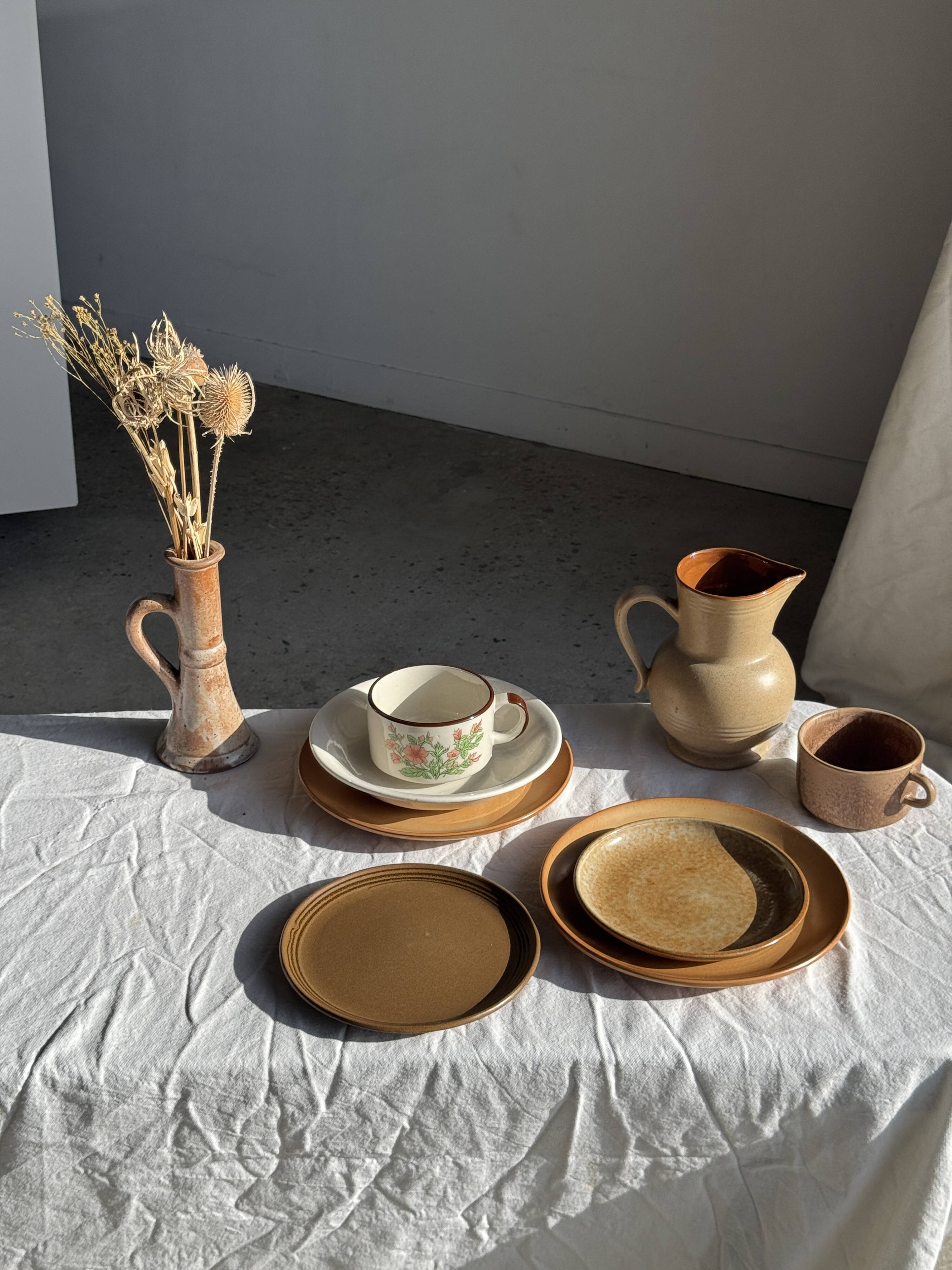 Tasse en grès émaillé brun H6,5 D10,5