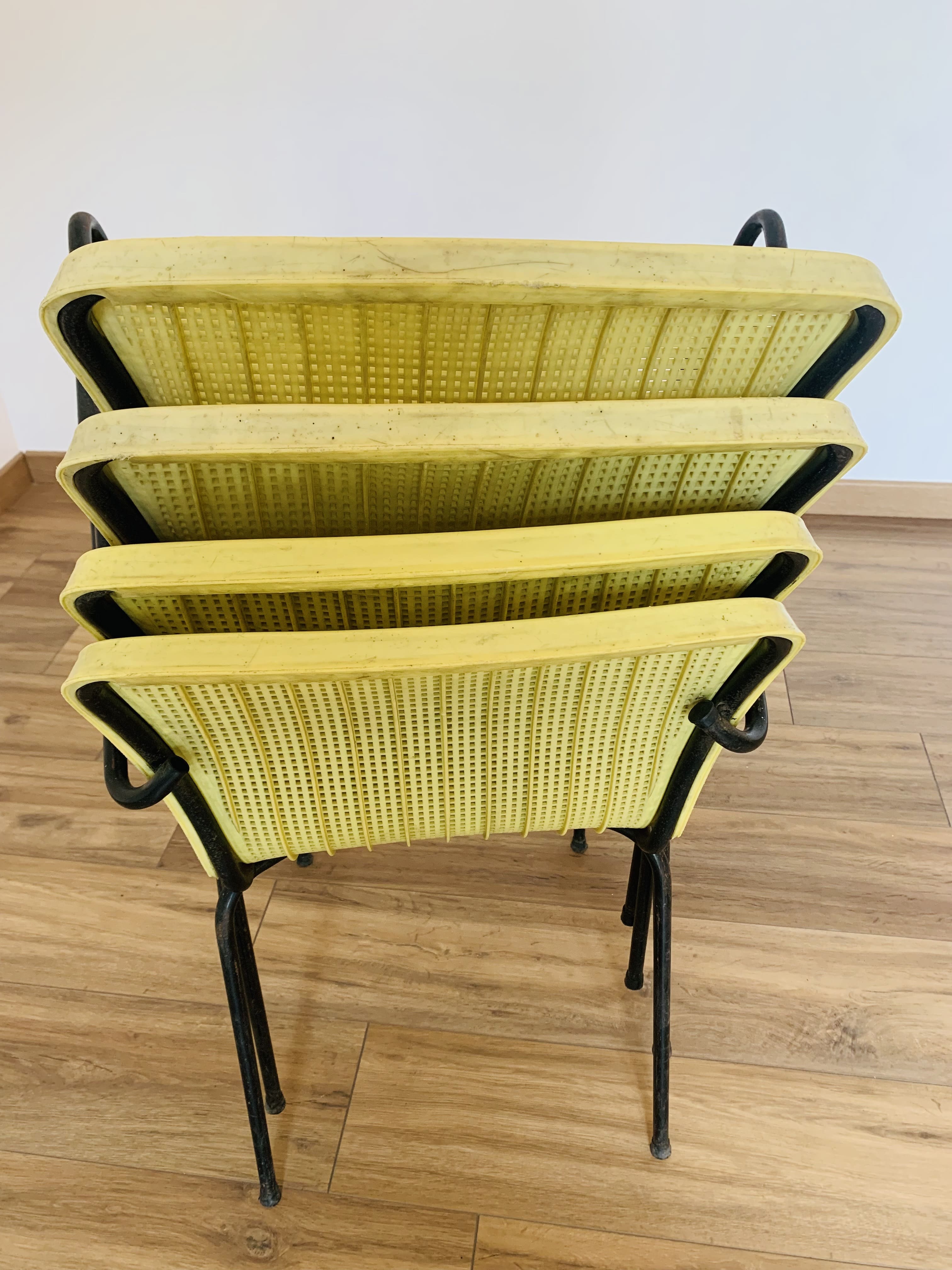 4 yellow outdoor armchairs