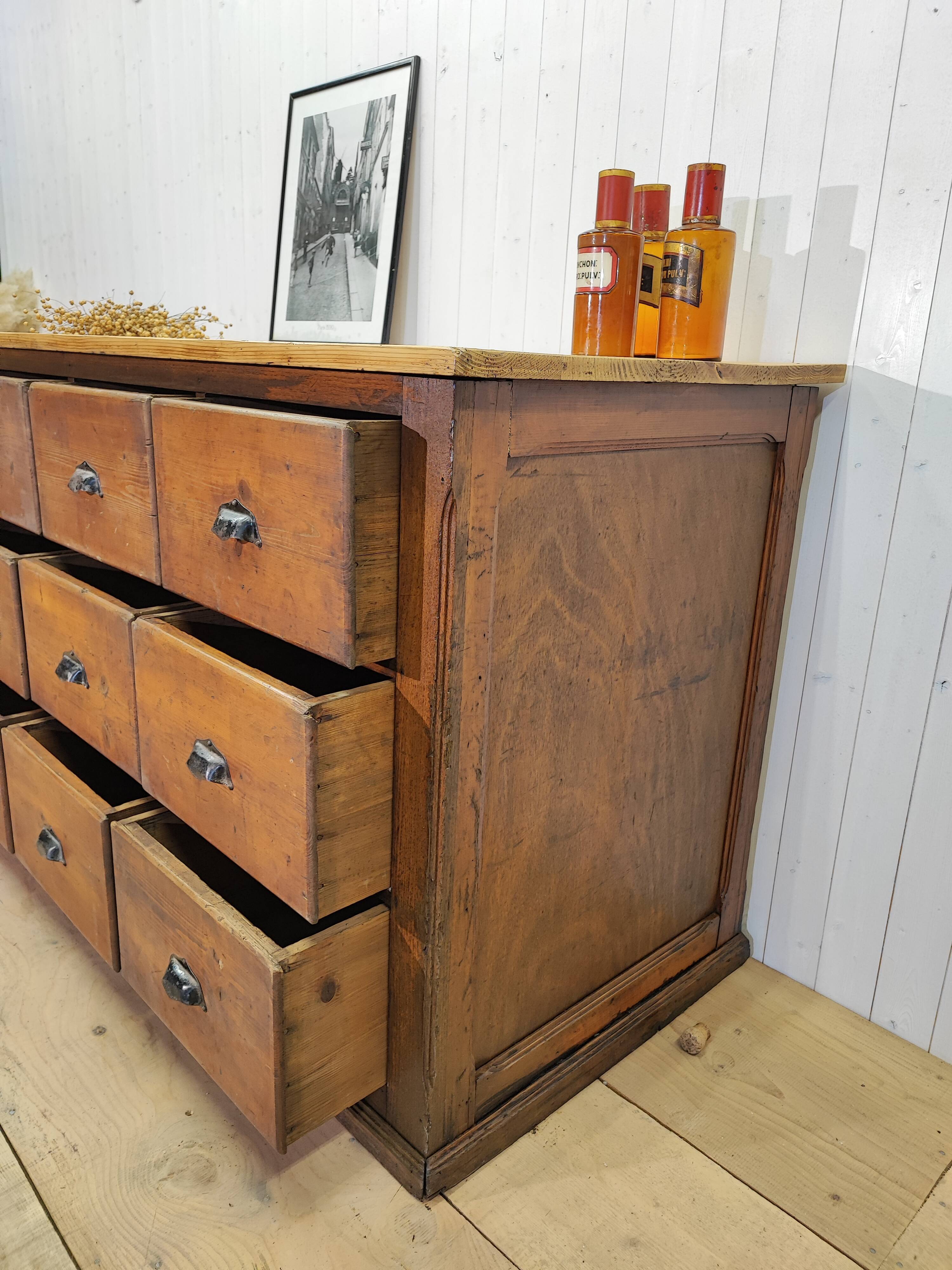 Furniture by trade / grainetier