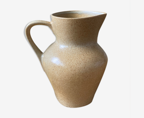 Pichet en grès beige vernissé