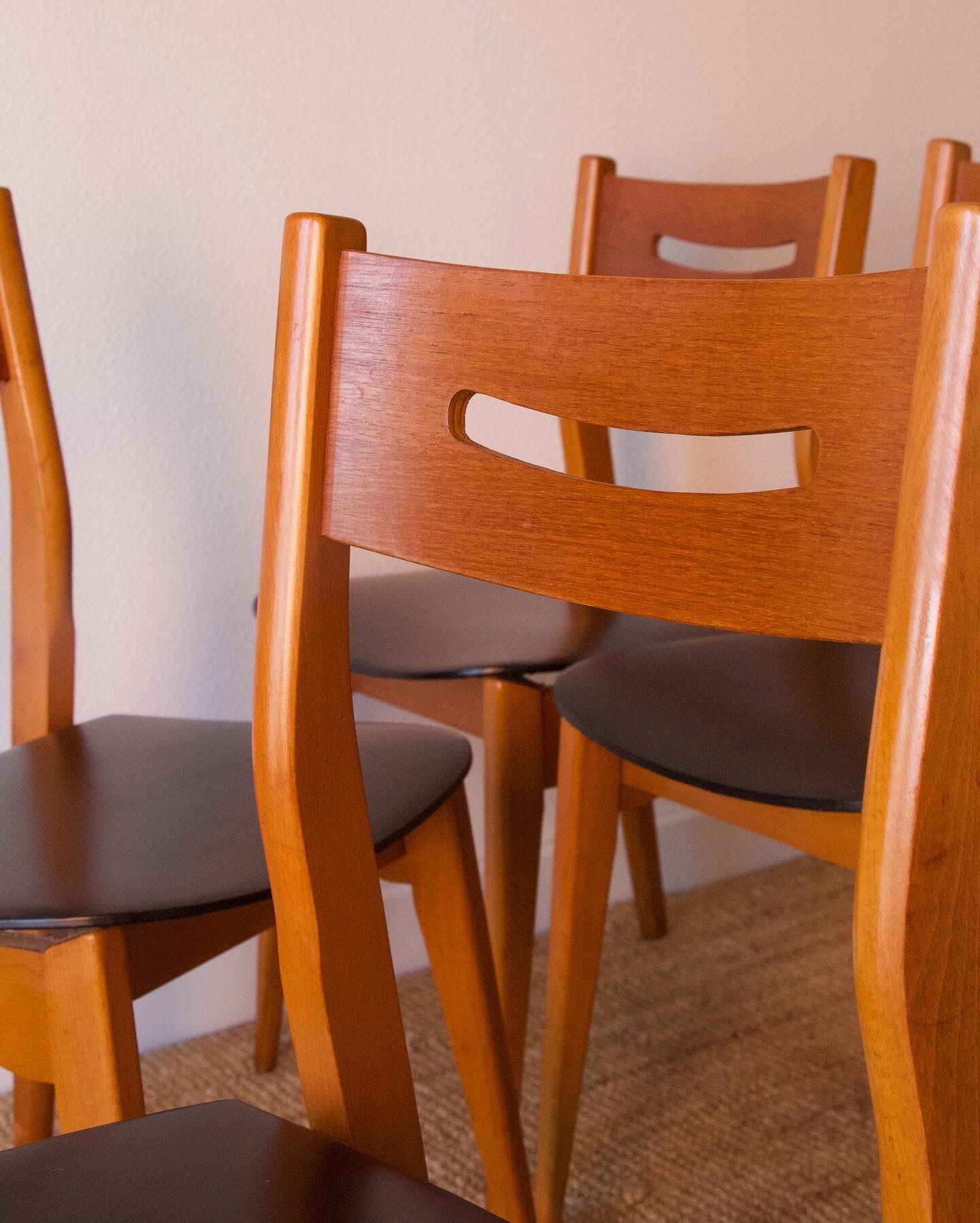 5 Scandinavian chairs 60s