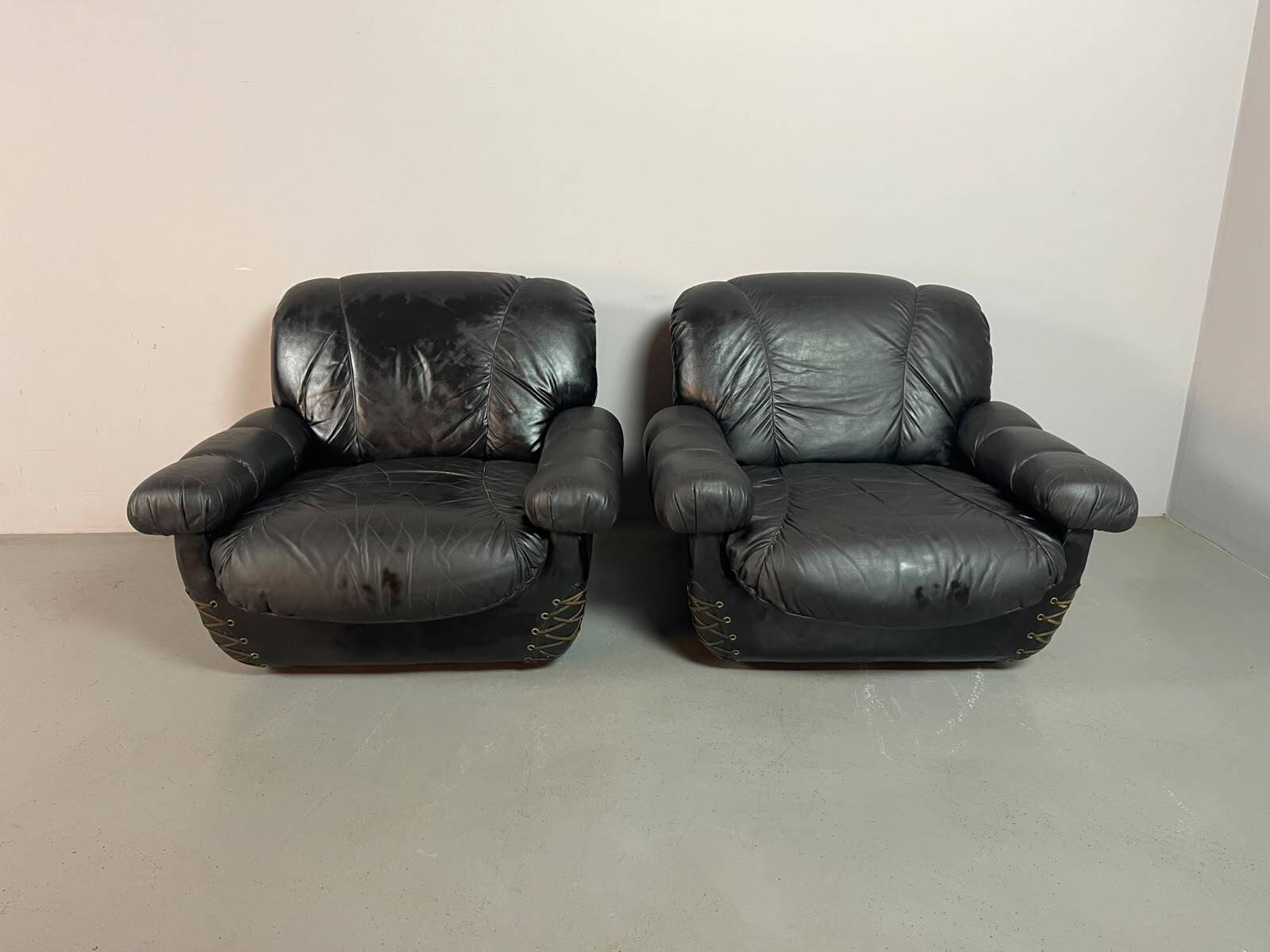 Large Set of Italian Space Age Black Leather Lounge Chairs with Brass