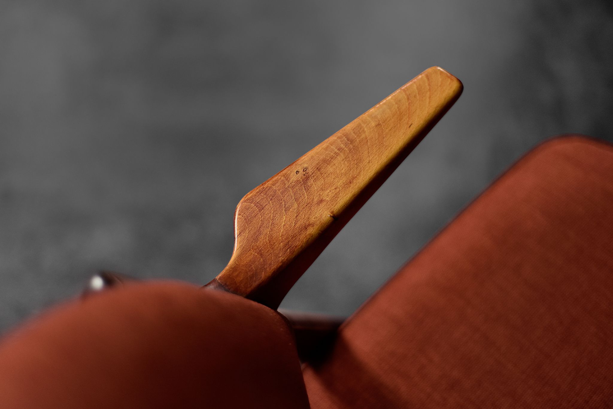 Vintage scandinavian modern oak & crimson fabric nya flugan armchairs from bröderna anderssons