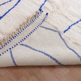 Handmade Moroccan wool rug, large size 250x150 cm, handcrafted.