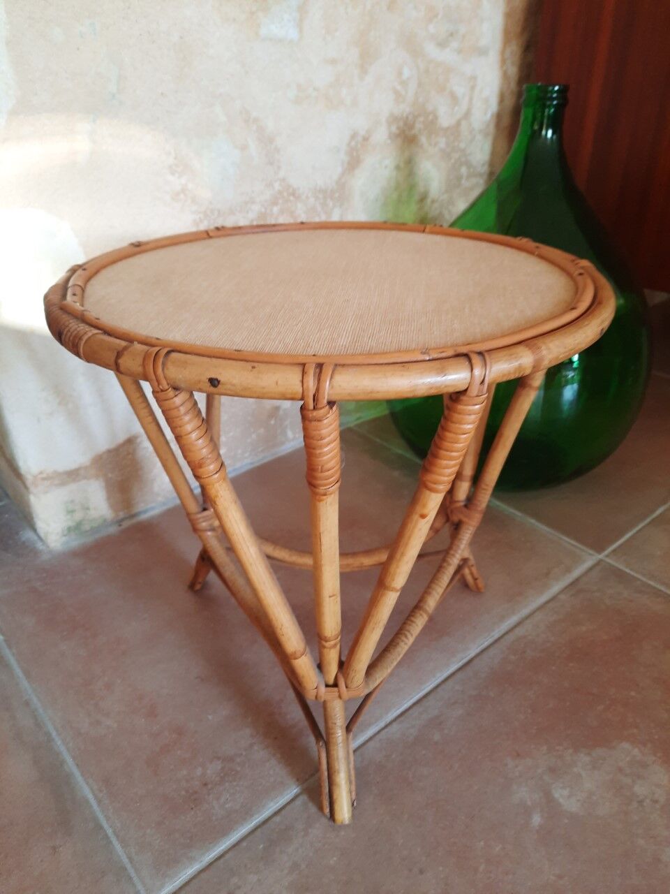Rattan pedestal table
