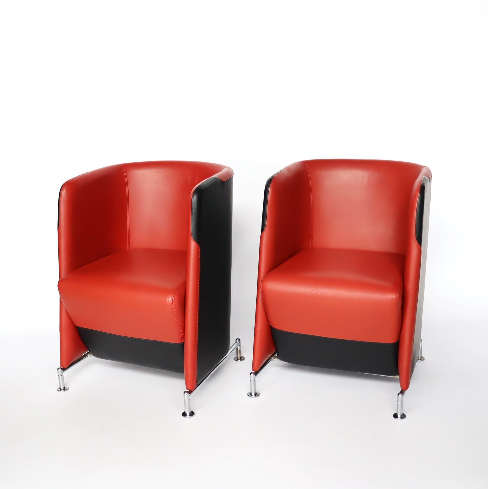 Pair of armchairs by Börge Lindau and Bo Lindekrantz