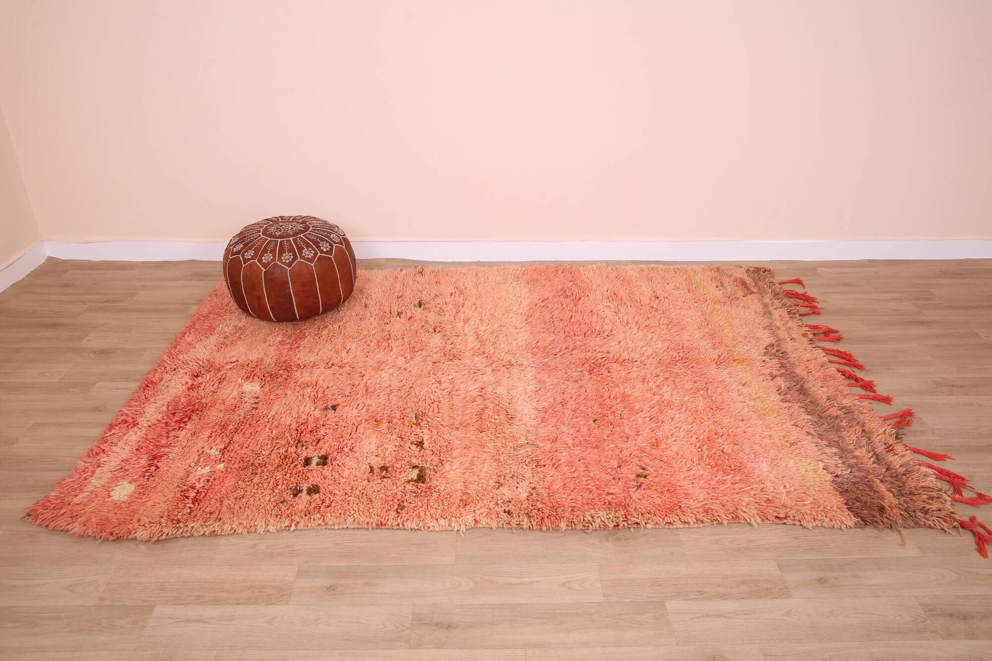 Peach Vintage Moroccan 175 x 246 cm, Berber Wool Rug Handmade, Boho Rug