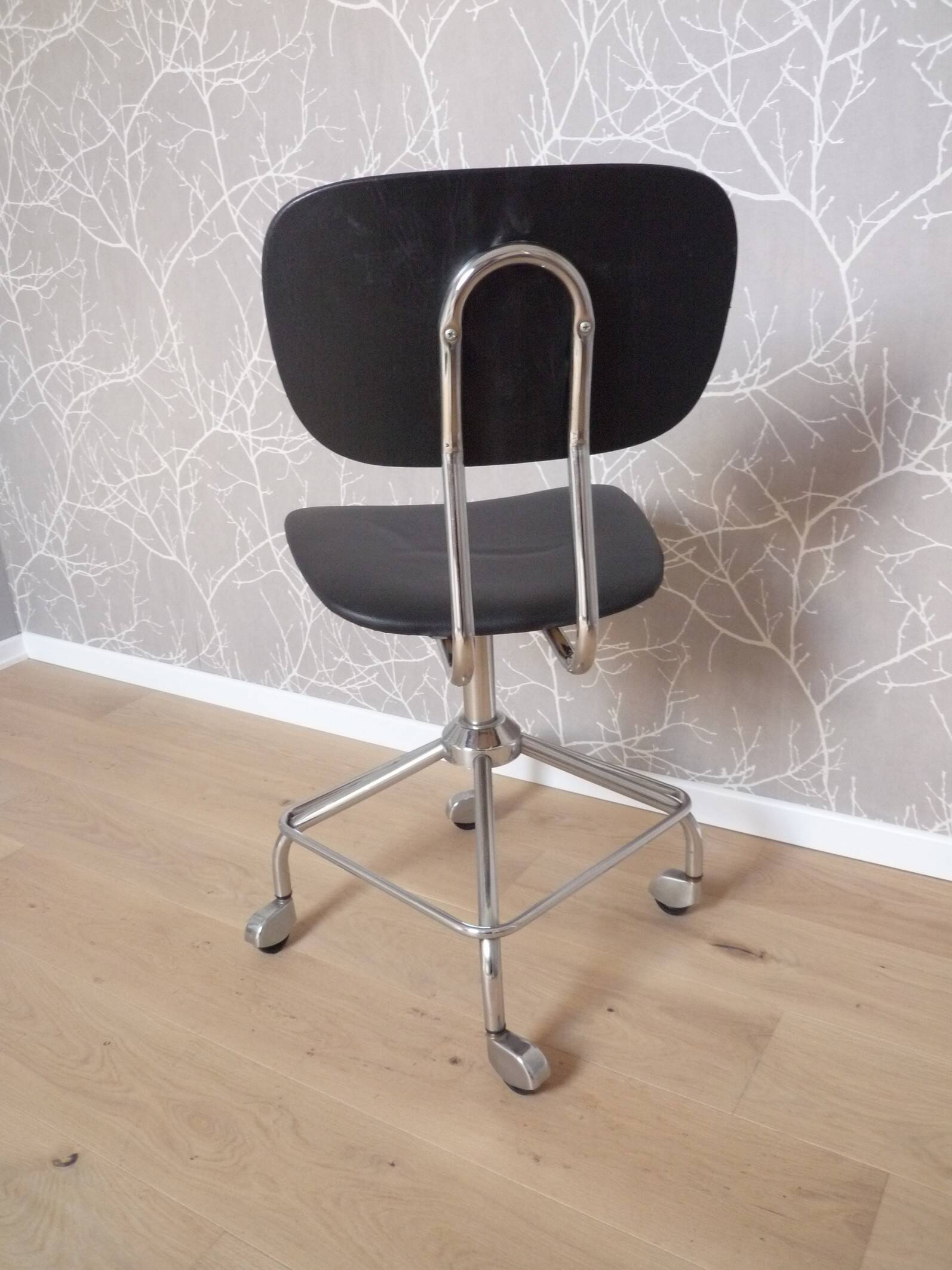 Chaise de bureau vintage