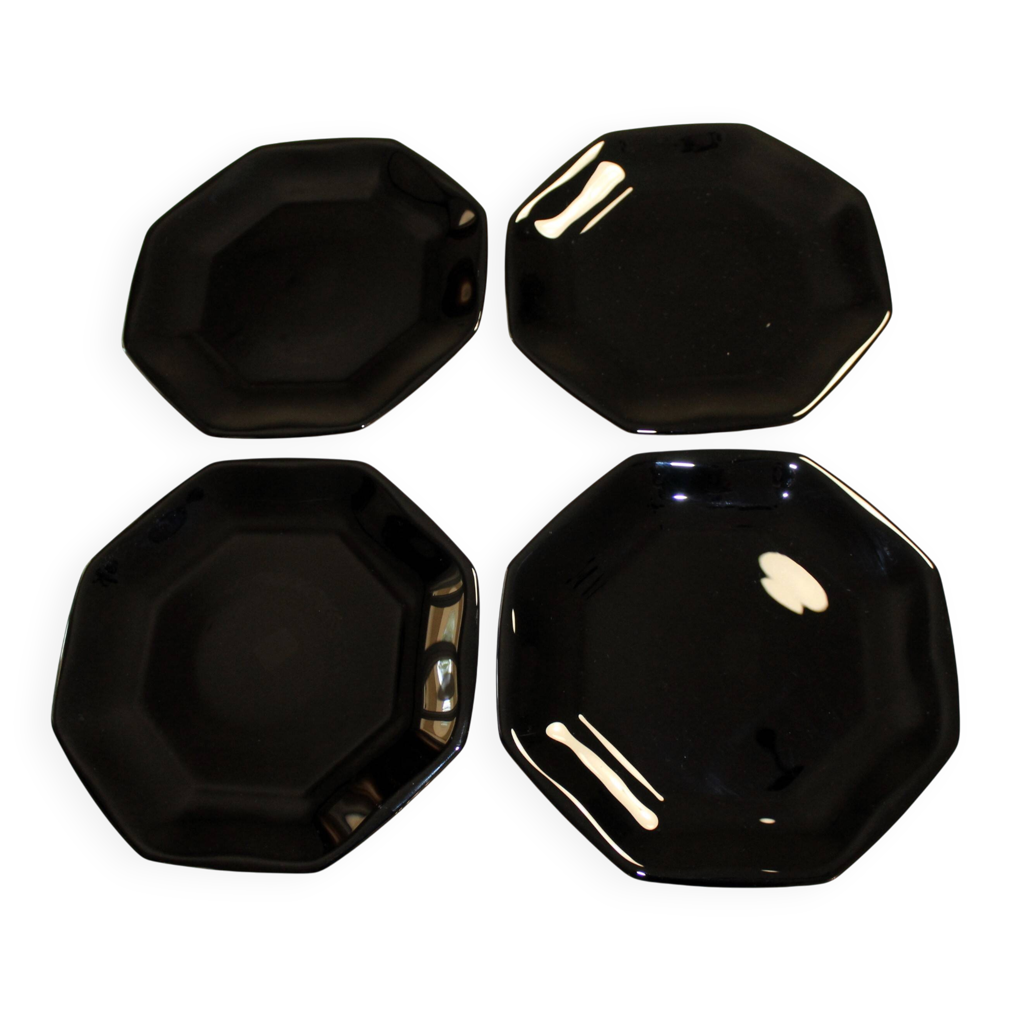 4 black Arcoroc "Octime" dessert plates (set 2)
