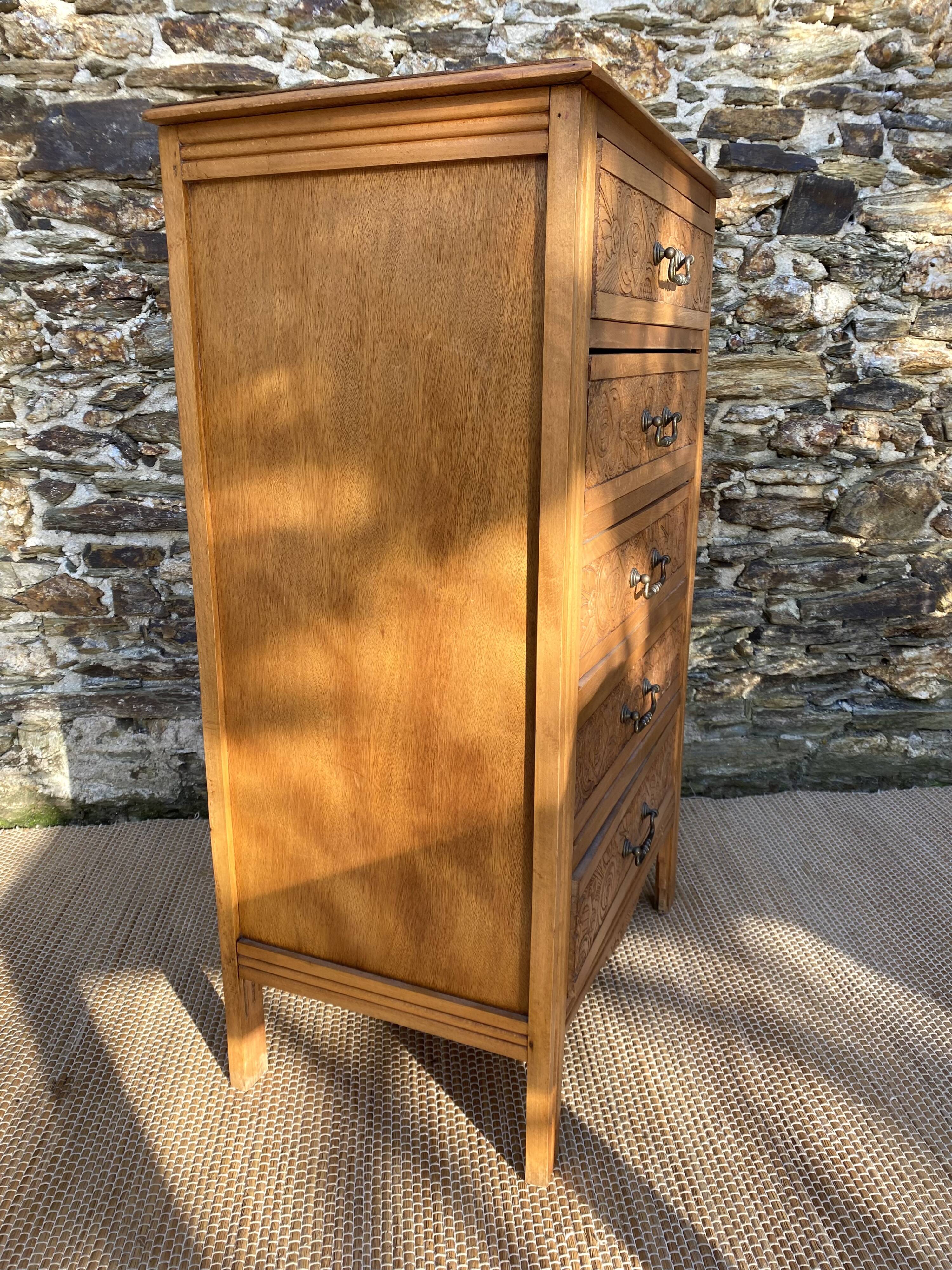 Antique Art Deco 5-drawer chest of drawers