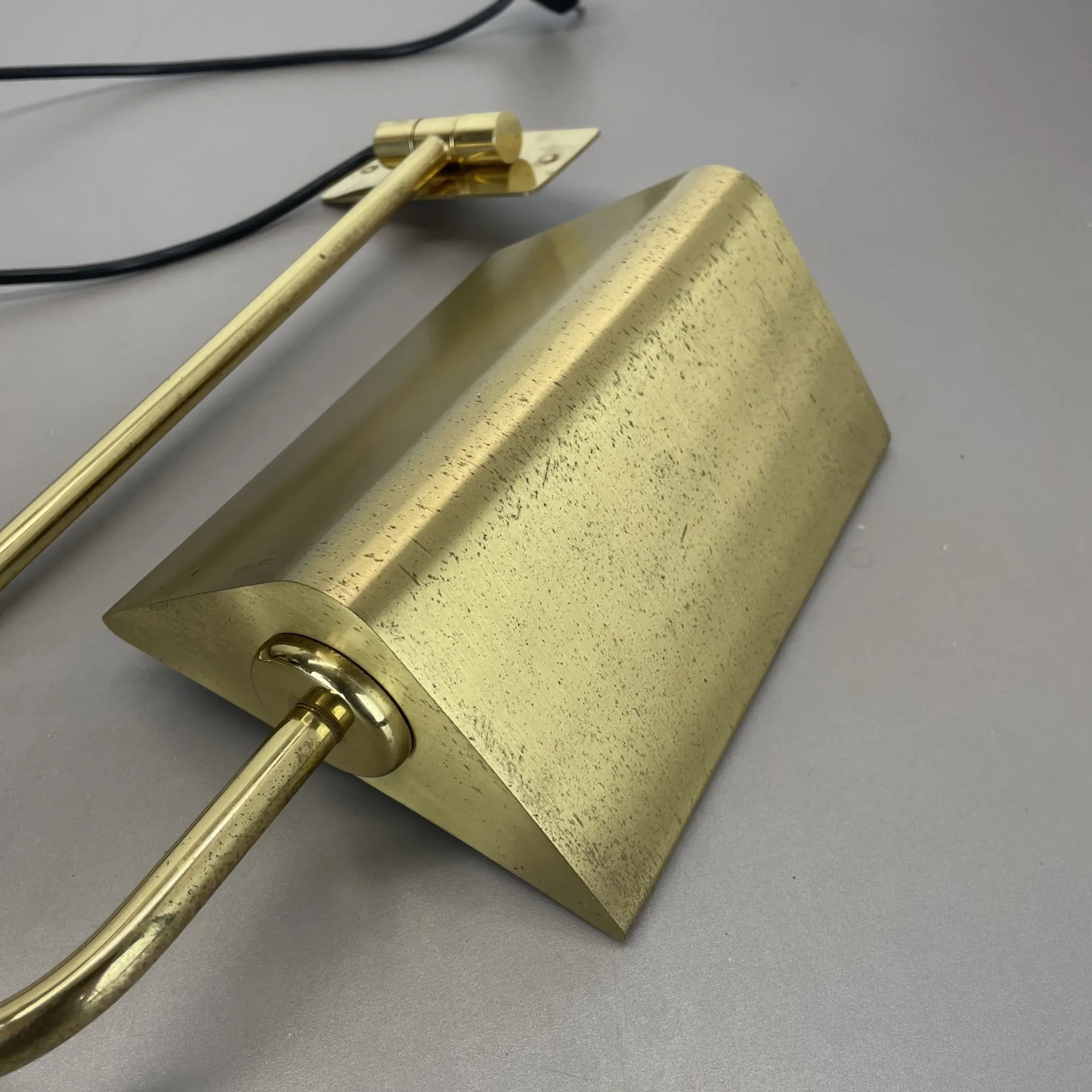 Large 69 cm Long Brass Wall Light "SWING ARM" by Florian Schulz, Germany, 1970s