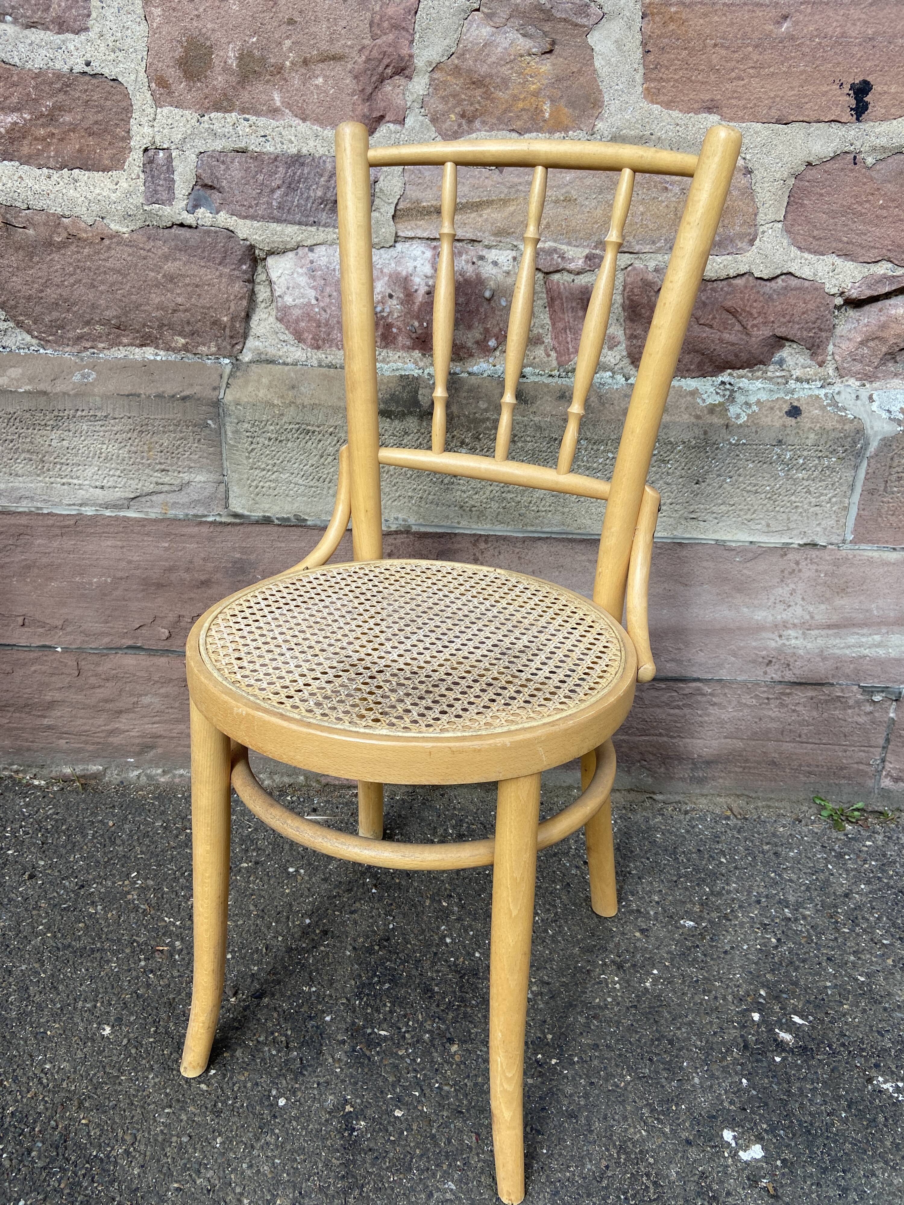 Viennese chair vintage curved wood