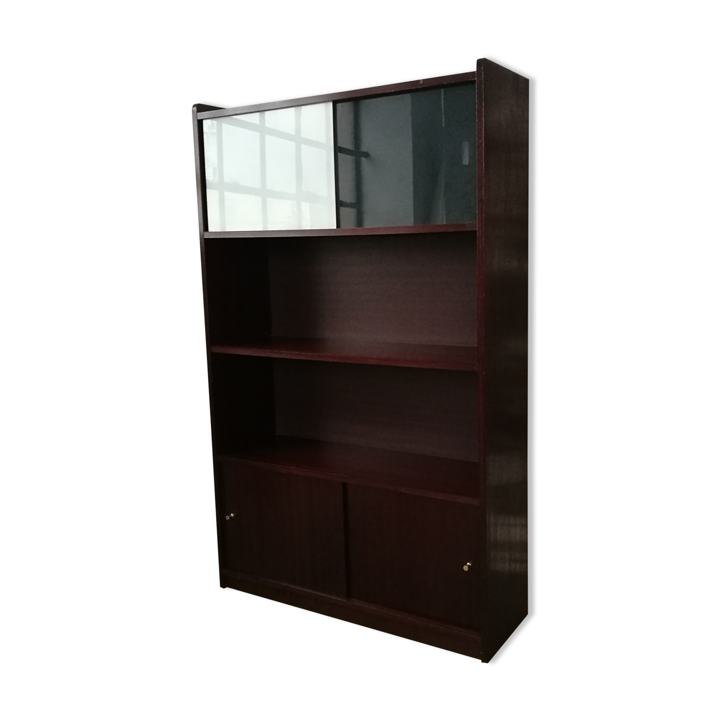 Vintage shelf library