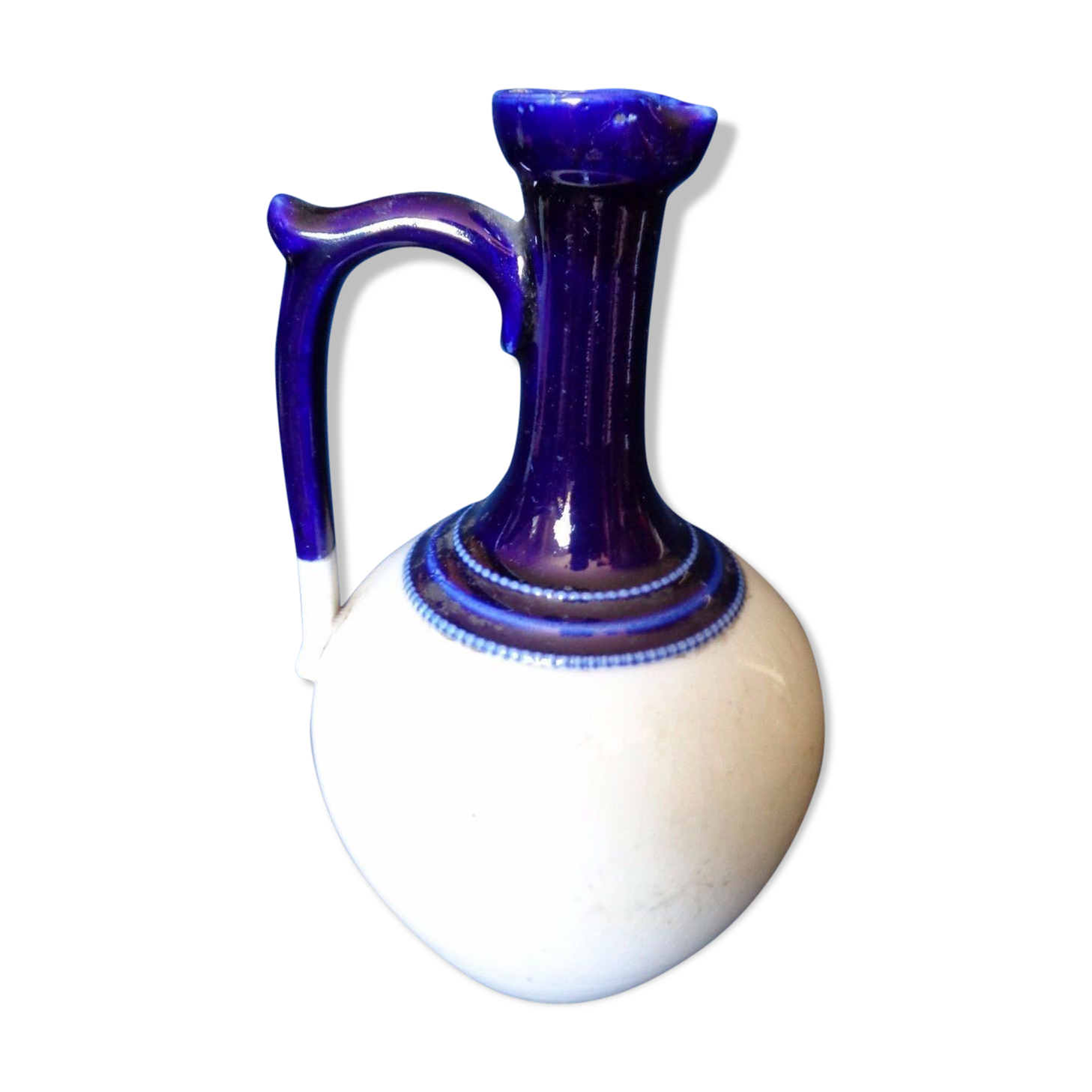 Carafe pitcher in cermal blue collar cracker
