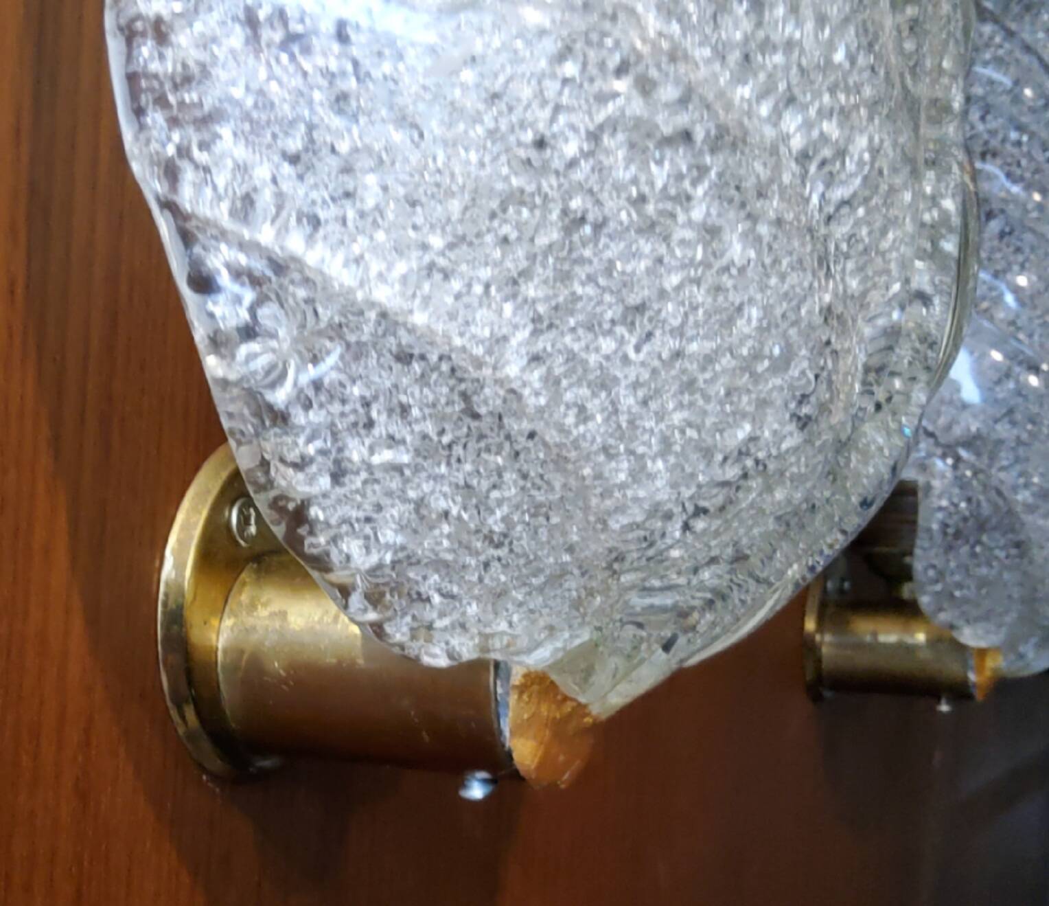 Murano, leaf sconces in worked transparent glass, 1940s