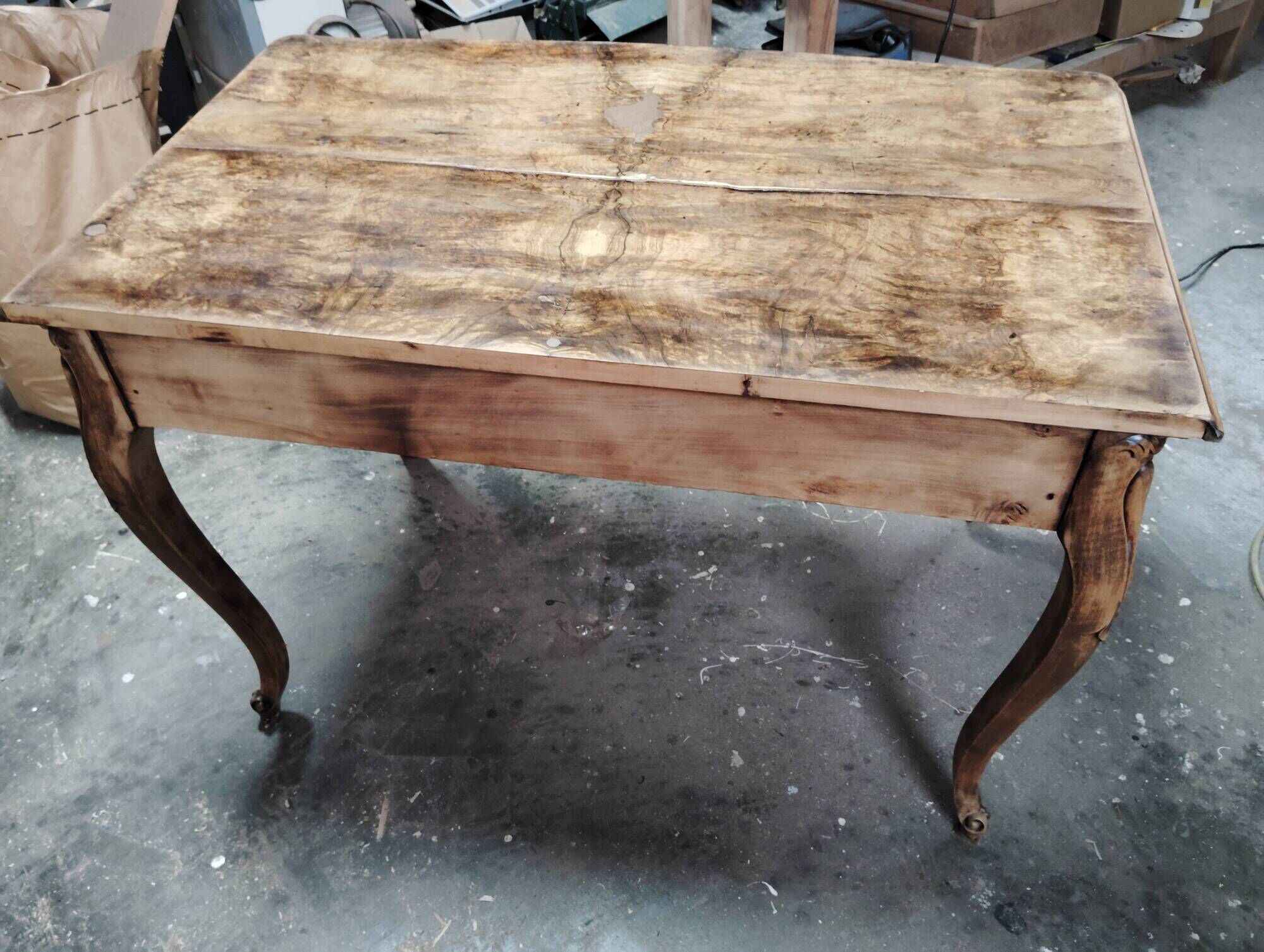 Louis XV desk with walnut burl.