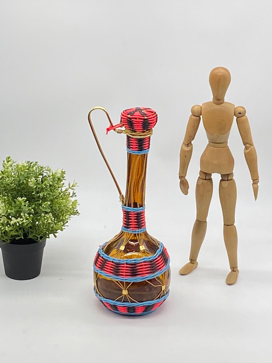 Bottle, carafe, lady Jeanne, scoubidou , vintage, plastic thread ,