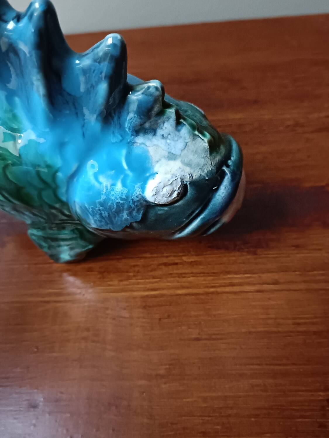 Fish in Vallauris barbotine