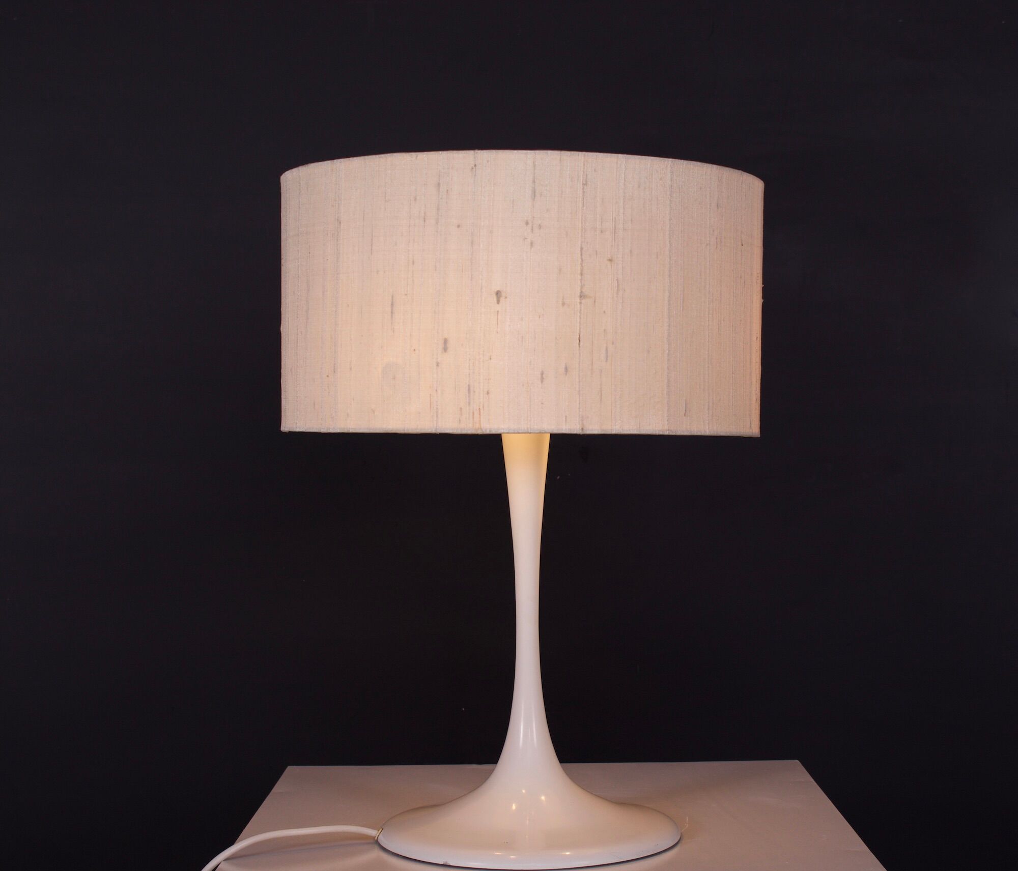 Eva Renée Nele, Temde "Tulip" Lamp