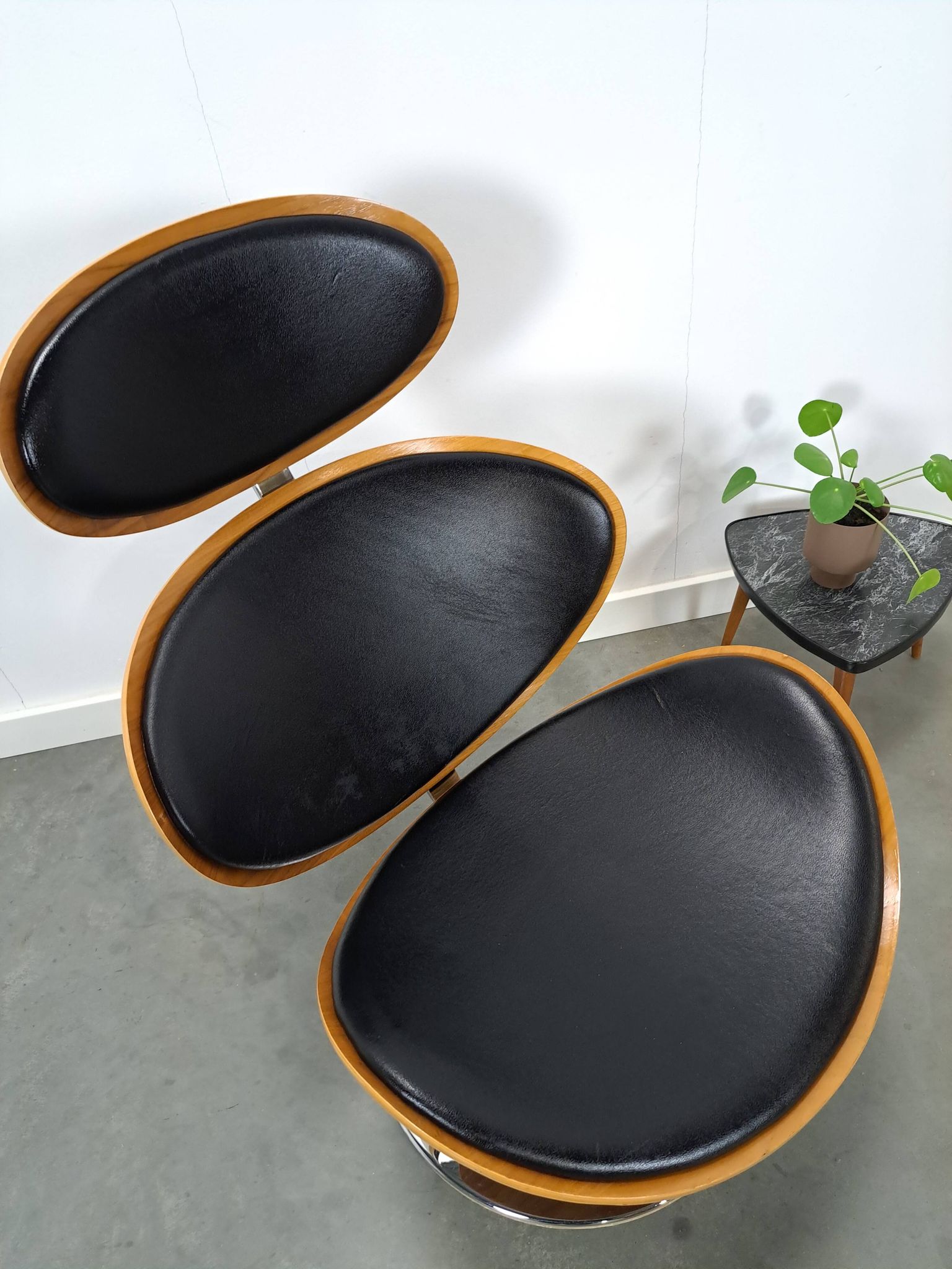 Dan-Form Curve loungestoel, draaifauteuil Denemarken