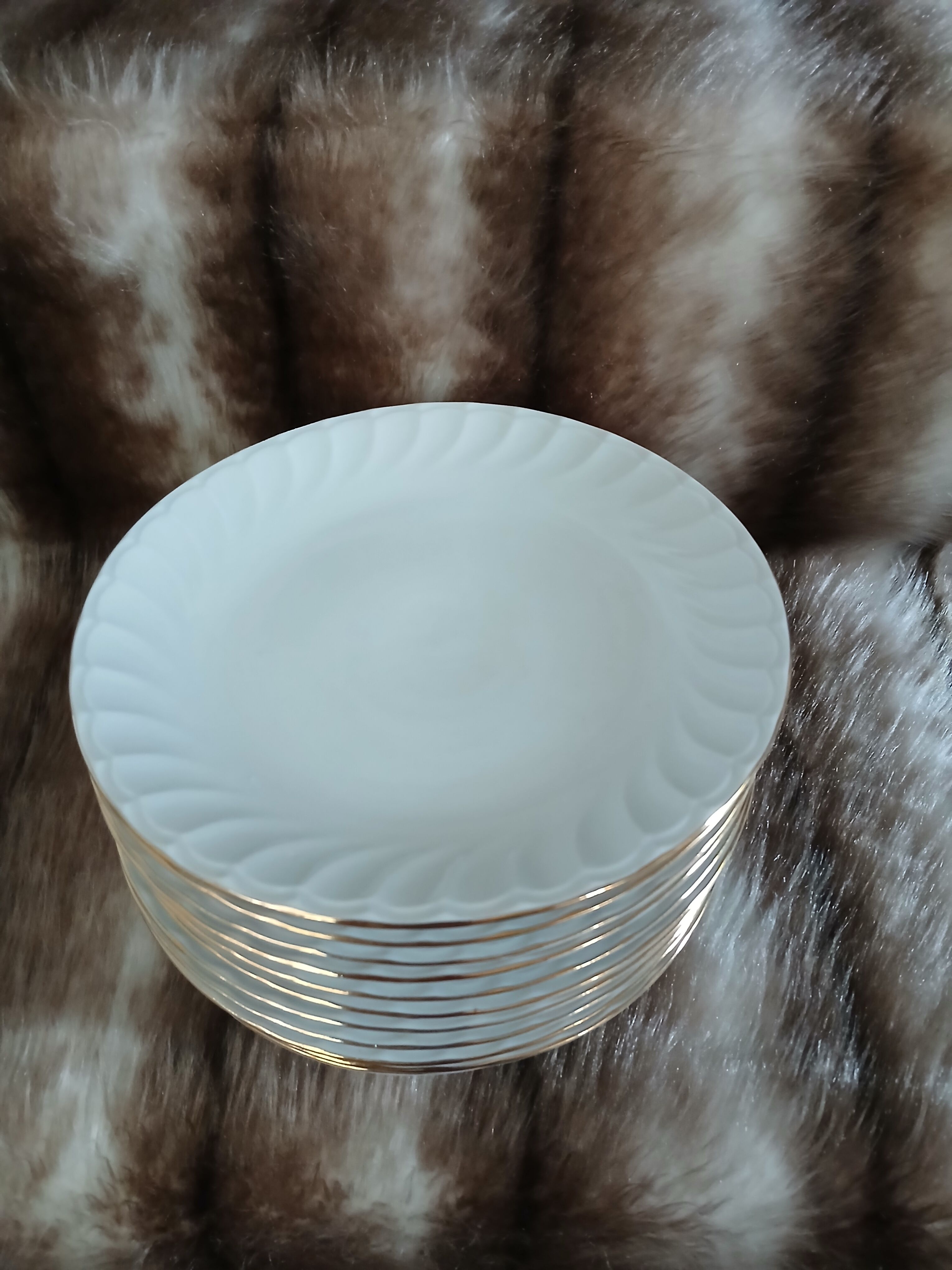 11 antique porcelain dessert plates