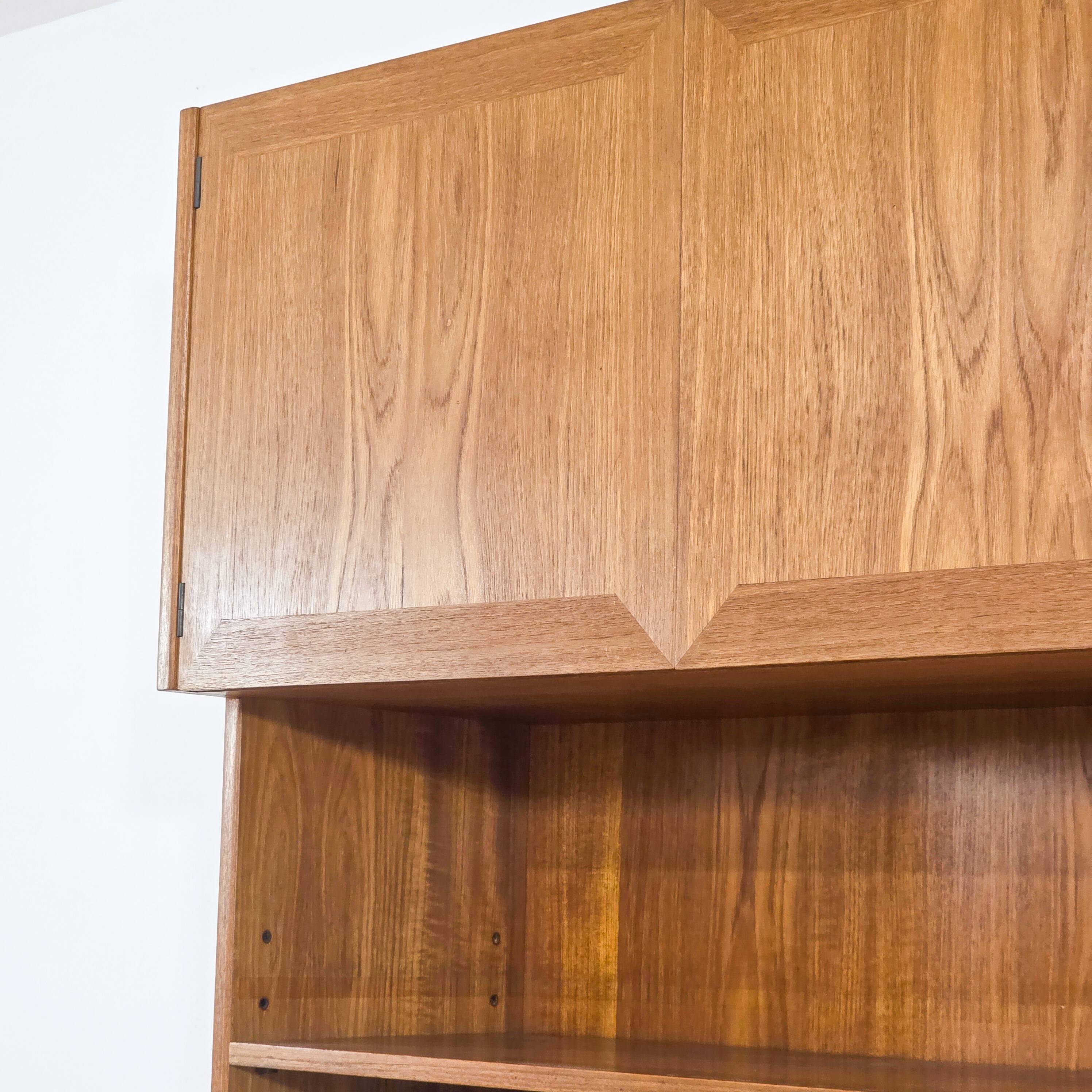 Roche Bobois bookshelf furniture in Scandinavian style - 1970