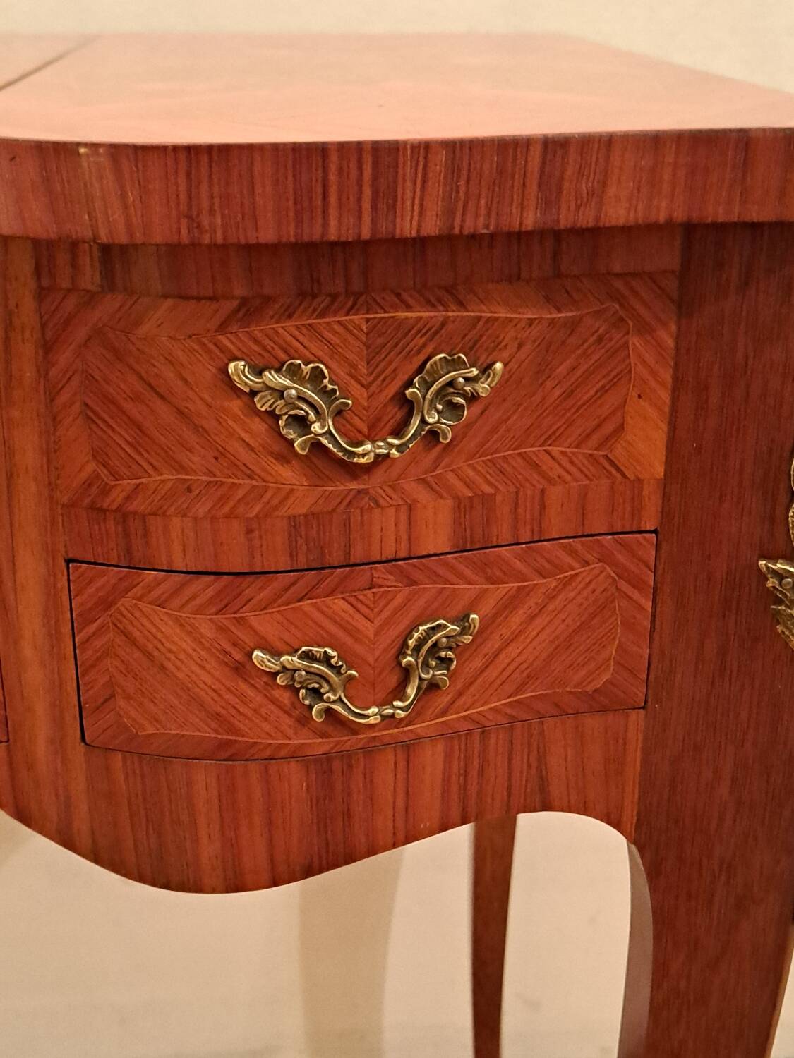 Louis XV style dressing table in marquetry