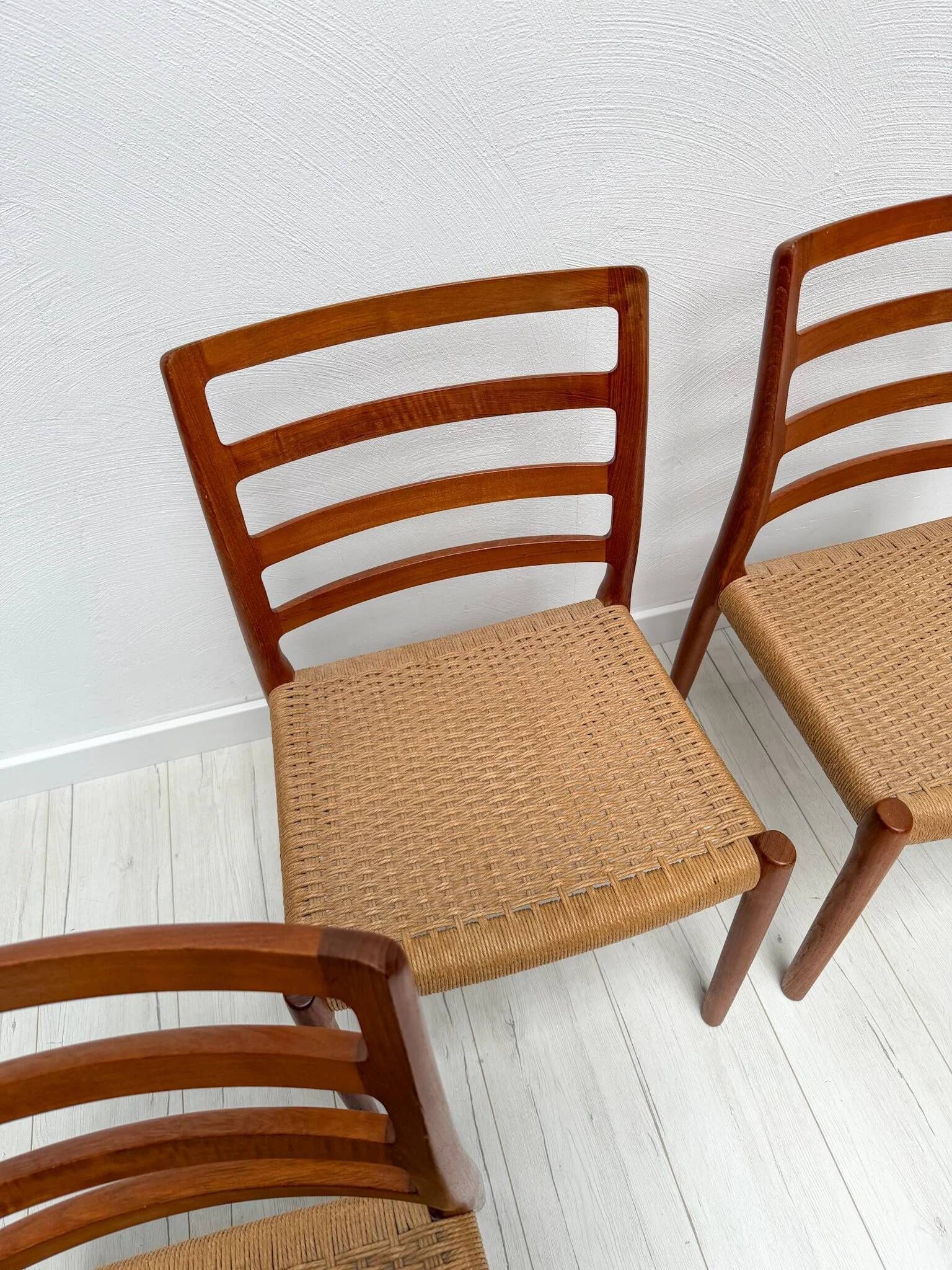 1970s set of 4 vintage Danish teak dining chairs no. 85 by Niels O. Møller