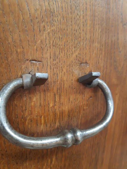 Buffet 4 doors montbeliard XlXeme