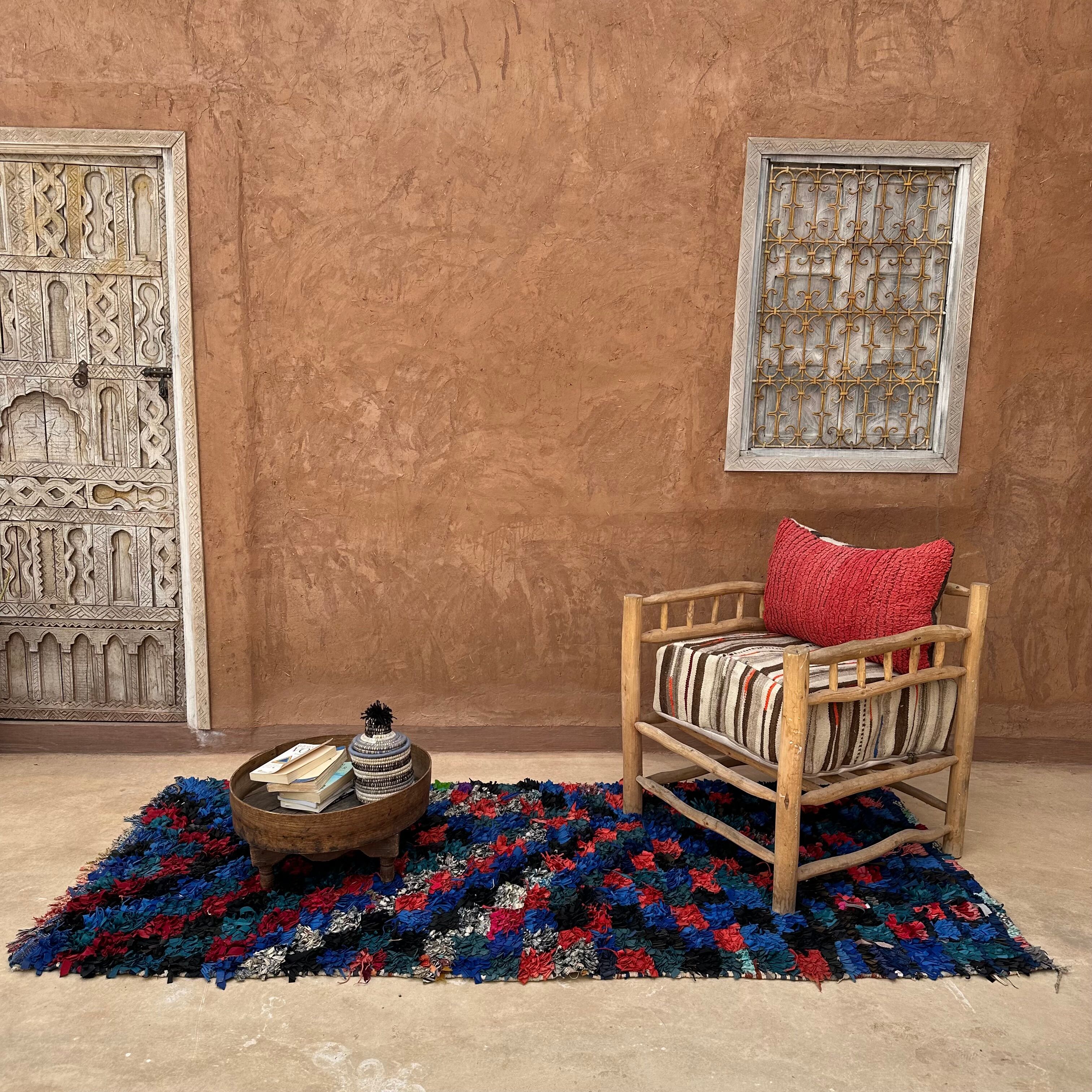 Moroccan carpet - 103 x 242 cm