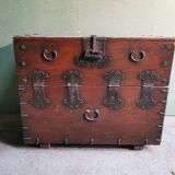 Malle de voyage en châtaigner Asie