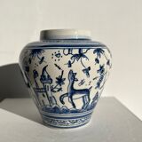 Blue and white Portuguese handmade vase with stylized pastoral pattern H:12,5cm