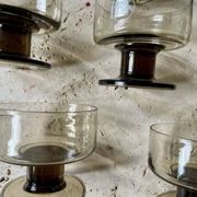 7 stemmed glasses, smoked glass, Mobil