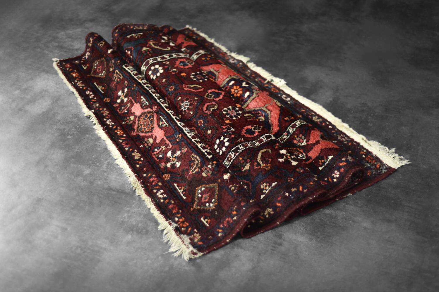 Vintage handwoven Hamadan oriental rug, Middle East, 1960s.