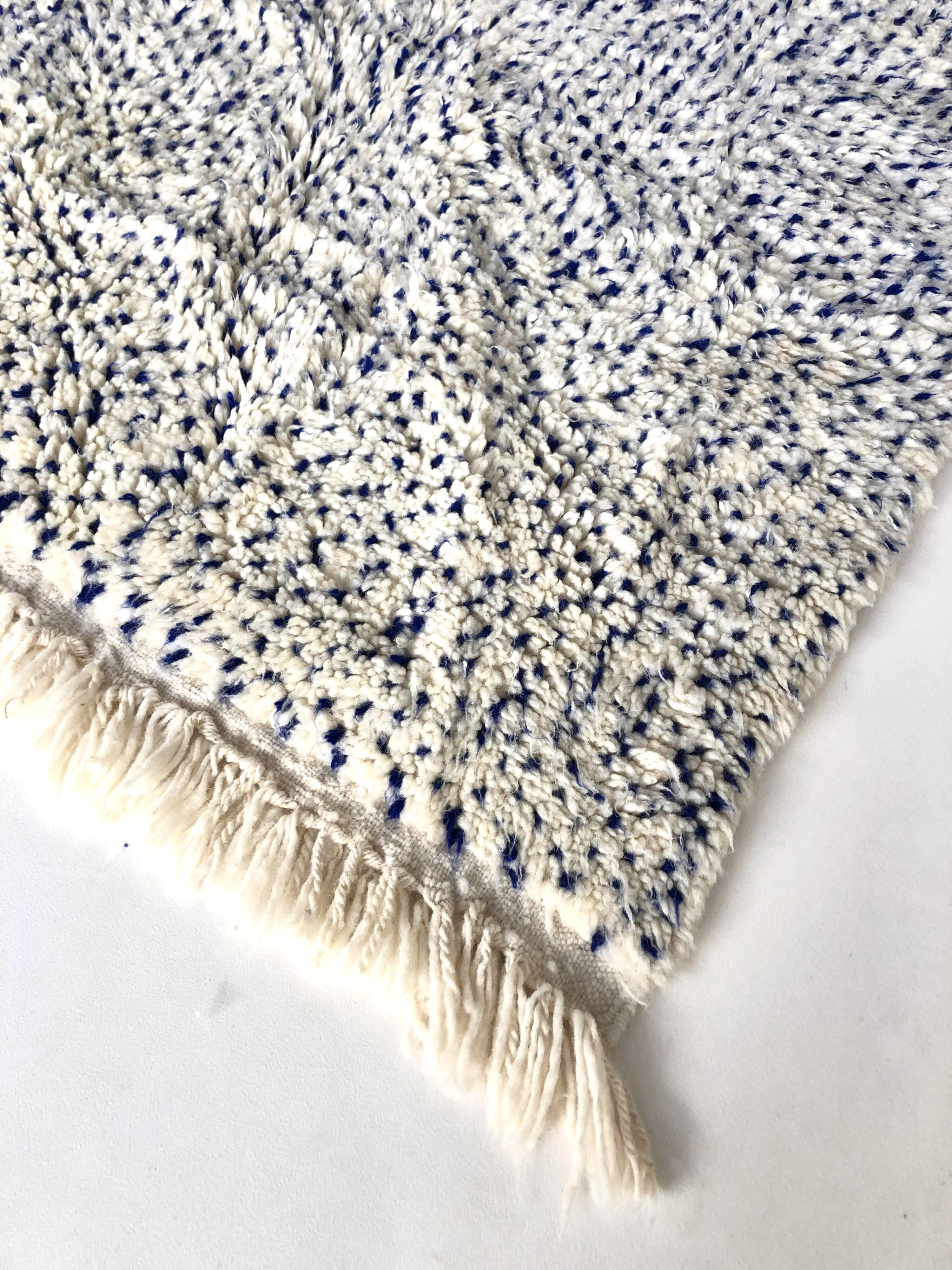 Moroccan berber carpet Beni Ouarain
