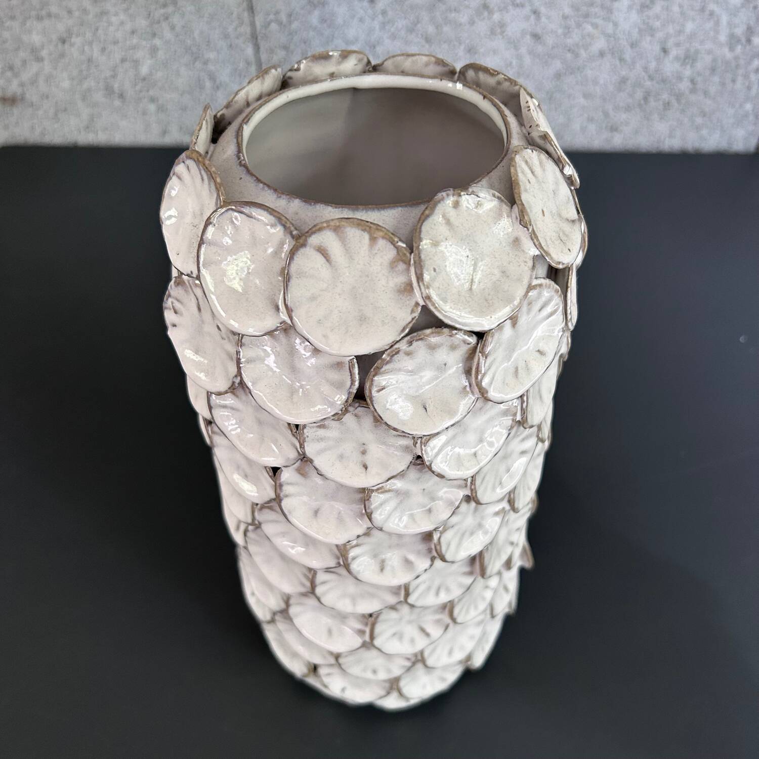 Ivory stoneware scale vase