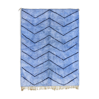 Modern Moroccan carpet blue