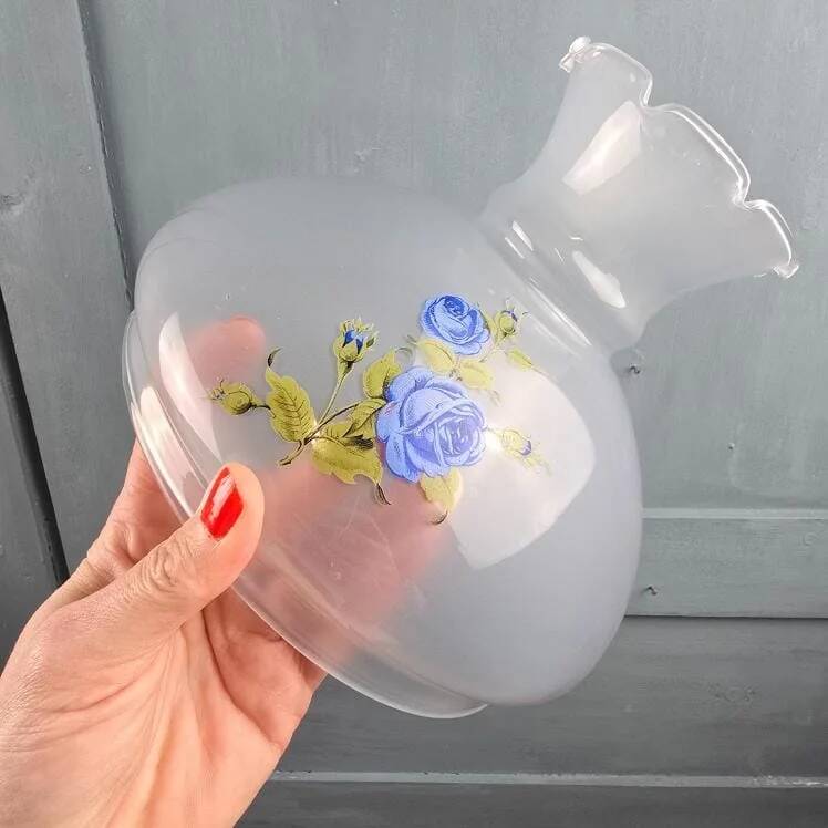 Vintage globe with blue flowers – Frosted glass lampshade in a romantic style