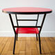 Table low red scoubidou
